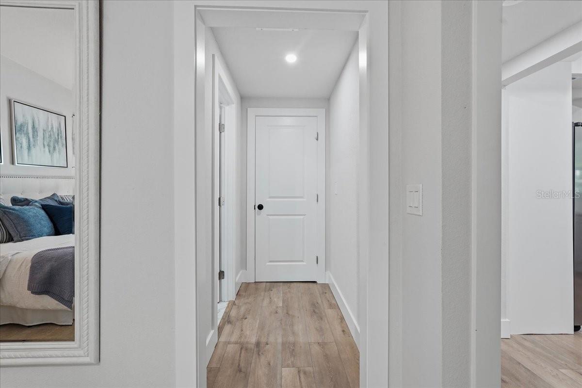 3705 N HIGHLAND AVE — photo 9