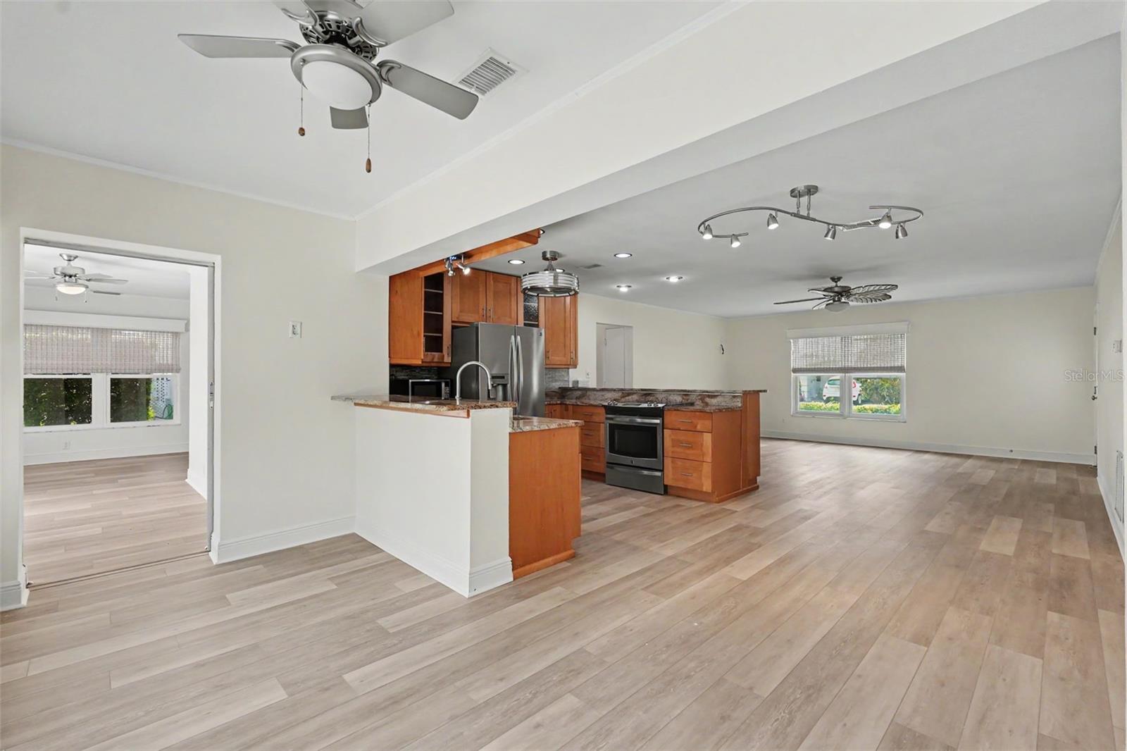 8359 CANDLEWOOD RD #8359 — photo 19
