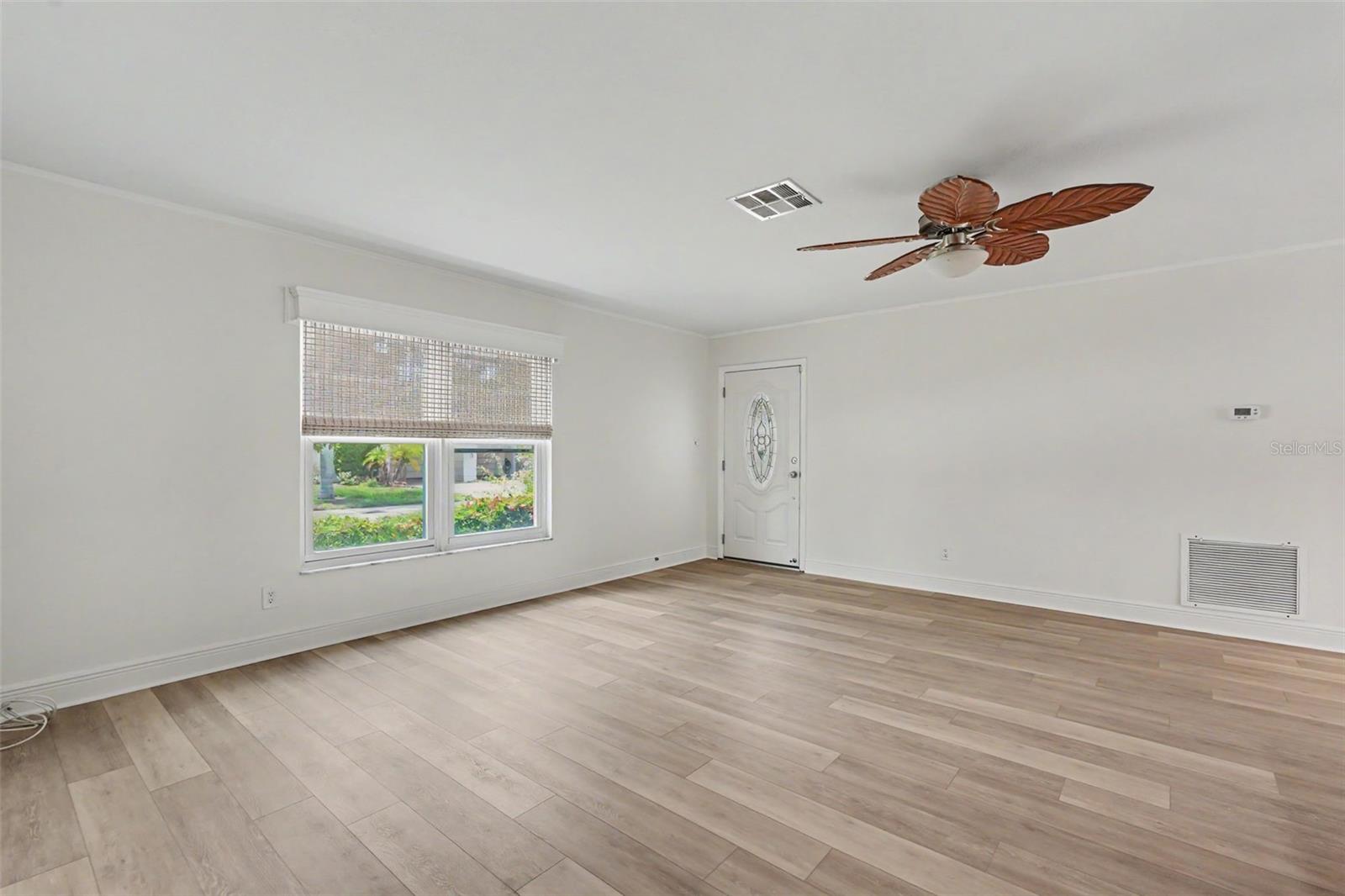 8359 CANDLEWOOD RD #8359 — photo 32