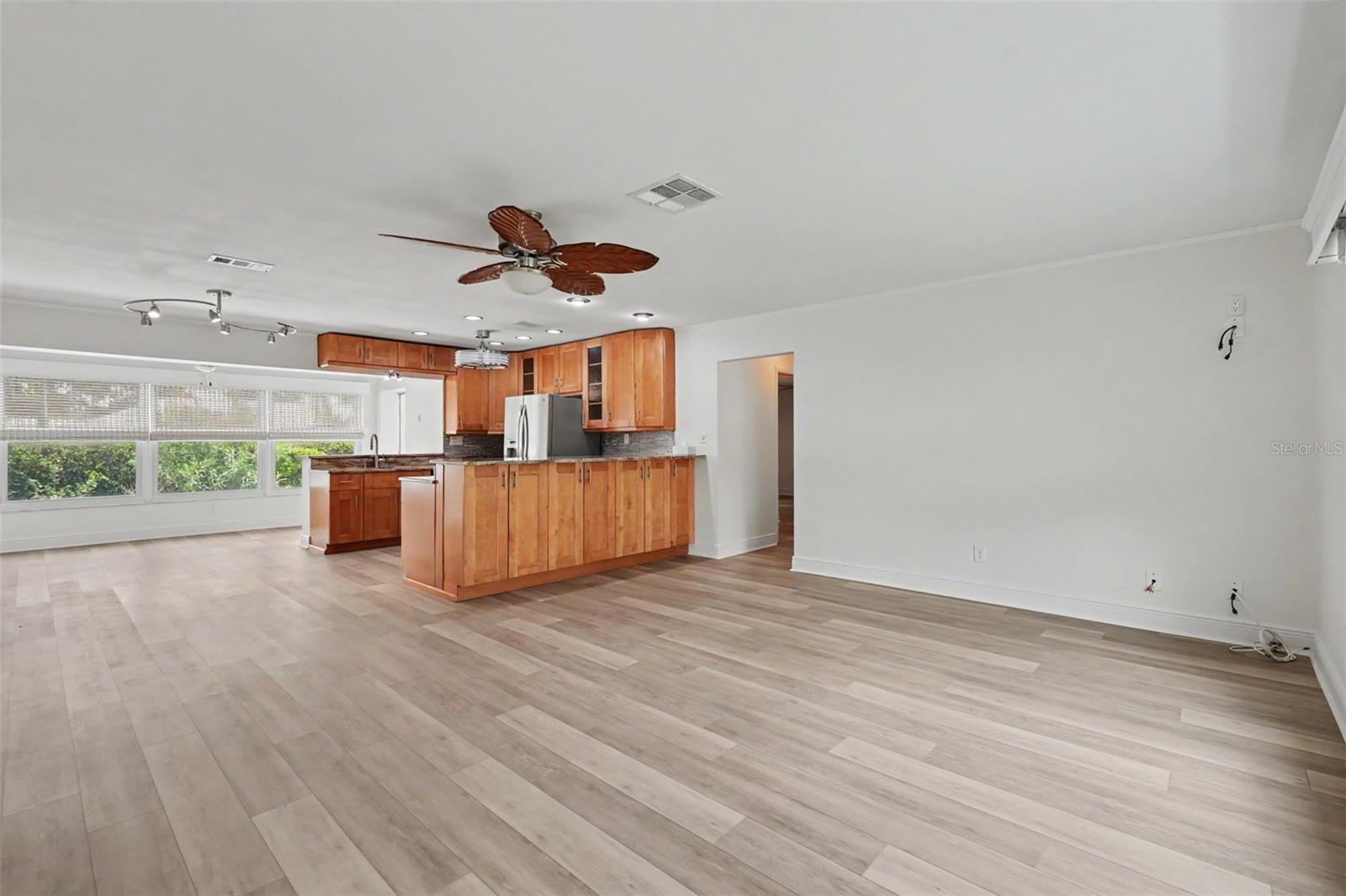 8359 CANDLEWOOD RD #8359 — photo 30