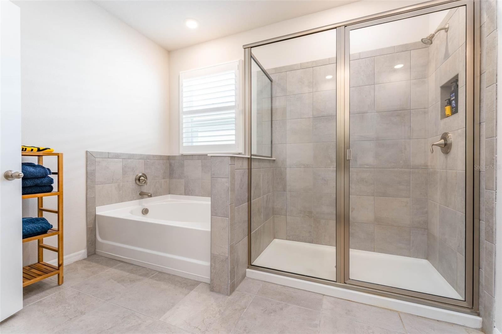 3719 LIVELY CORAL PL — photo 26
