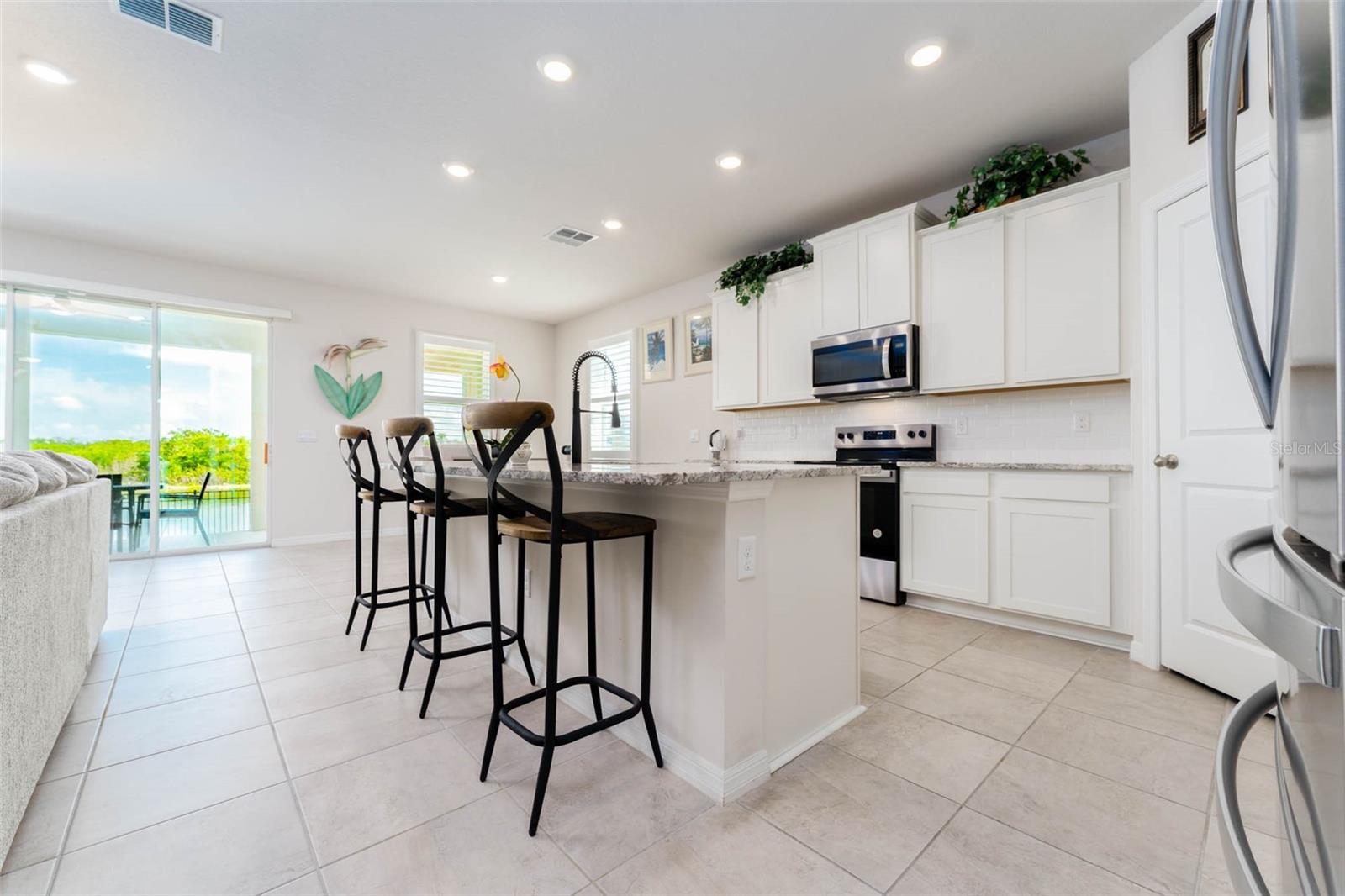 3719 LIVELY CORAL PL — photo 4