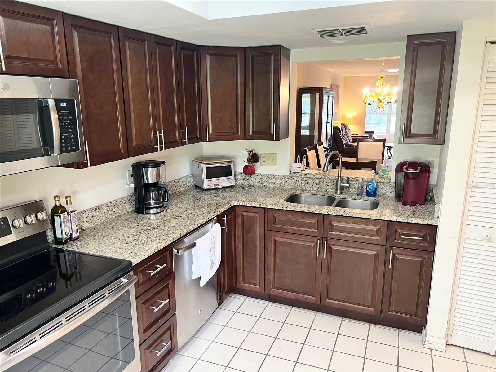 2297 LARK CIR E #C — photo 6