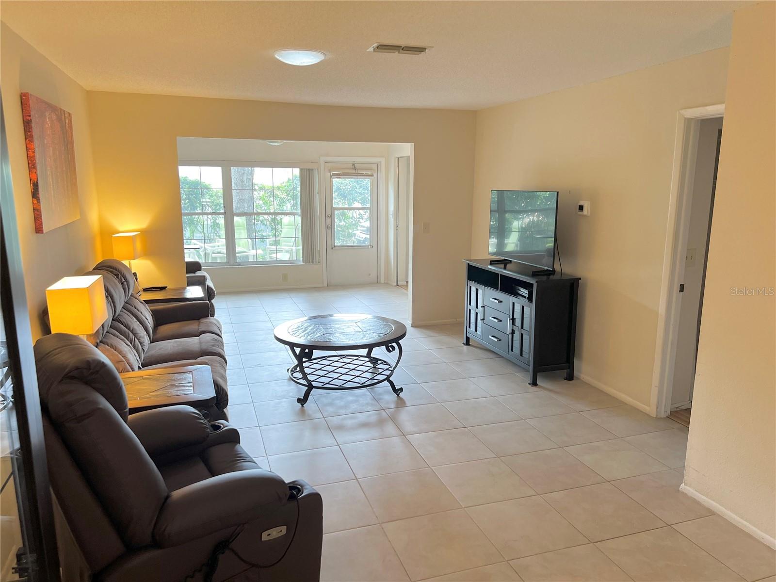 2297 LARK CIR E #C — photo 9