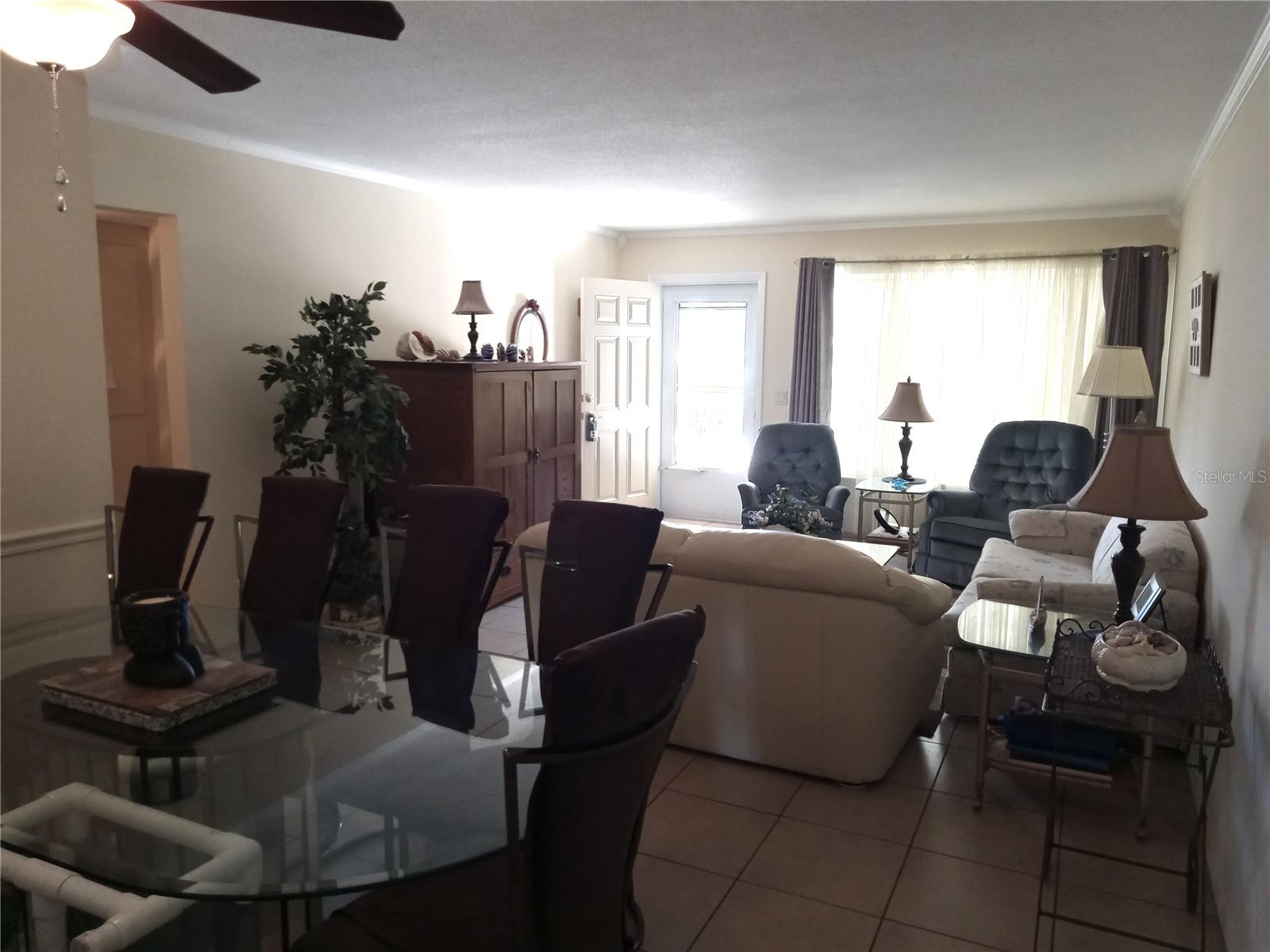2464 AUSTRALIA WAY E #14 — photo 11