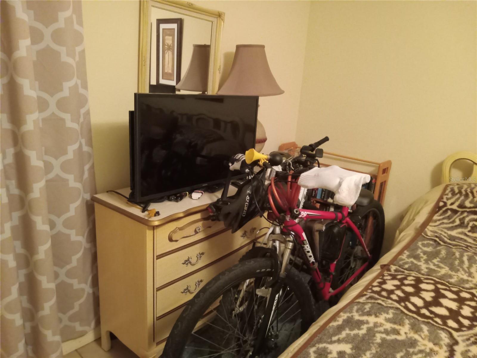 2464 AUSTRALIA WAY E #14 — photo 41