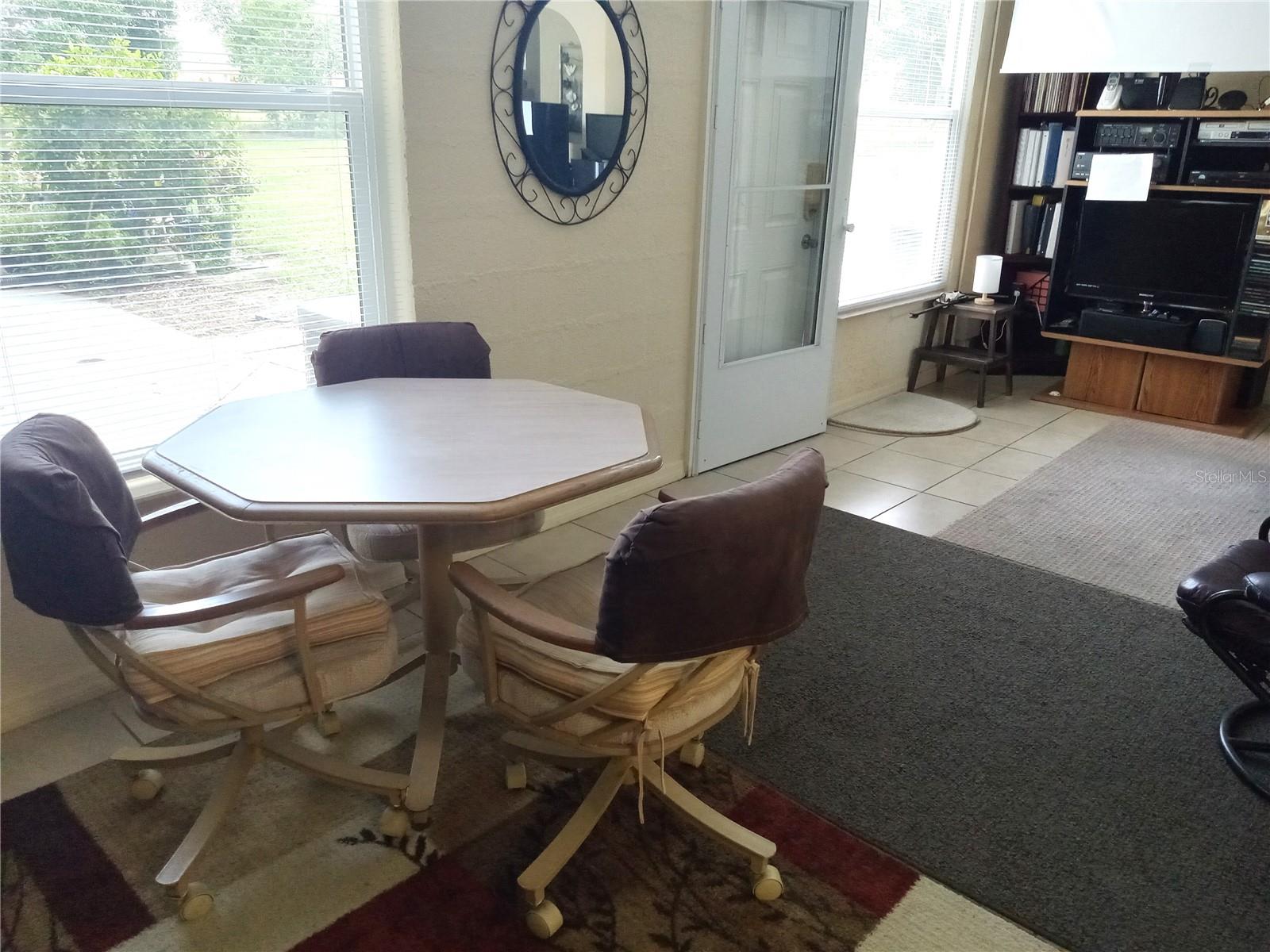 2464 AUSTRALIA WAY E #14 — photo 28