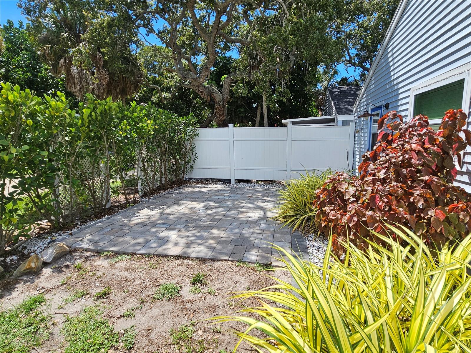 5042 LINDA ST #A — photo 17