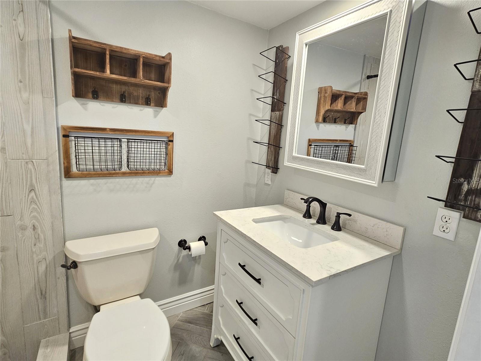 5042 LINDA ST #A — photo 22