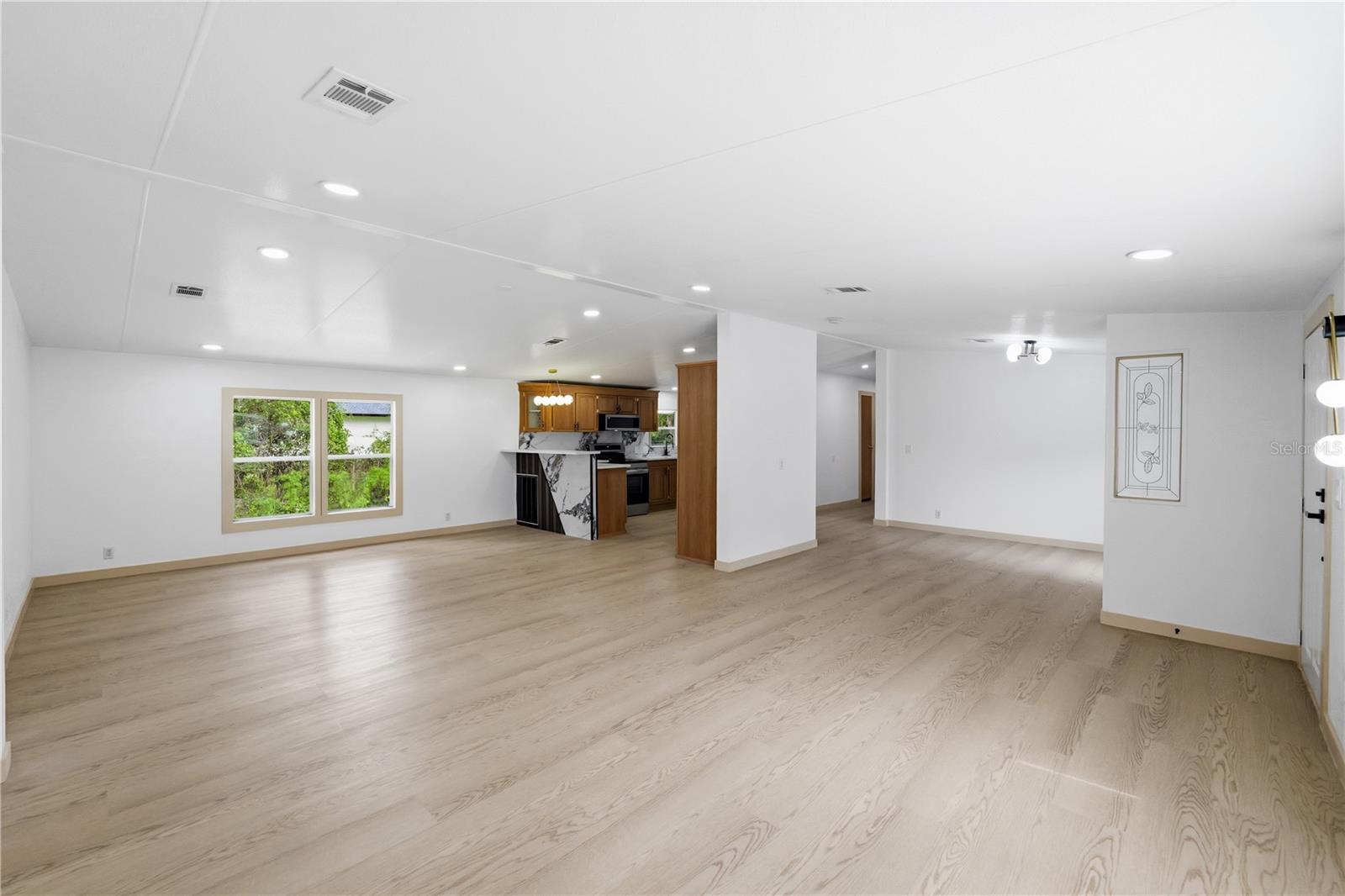 8726 N MEADOWVIEW CIR — photo 3
