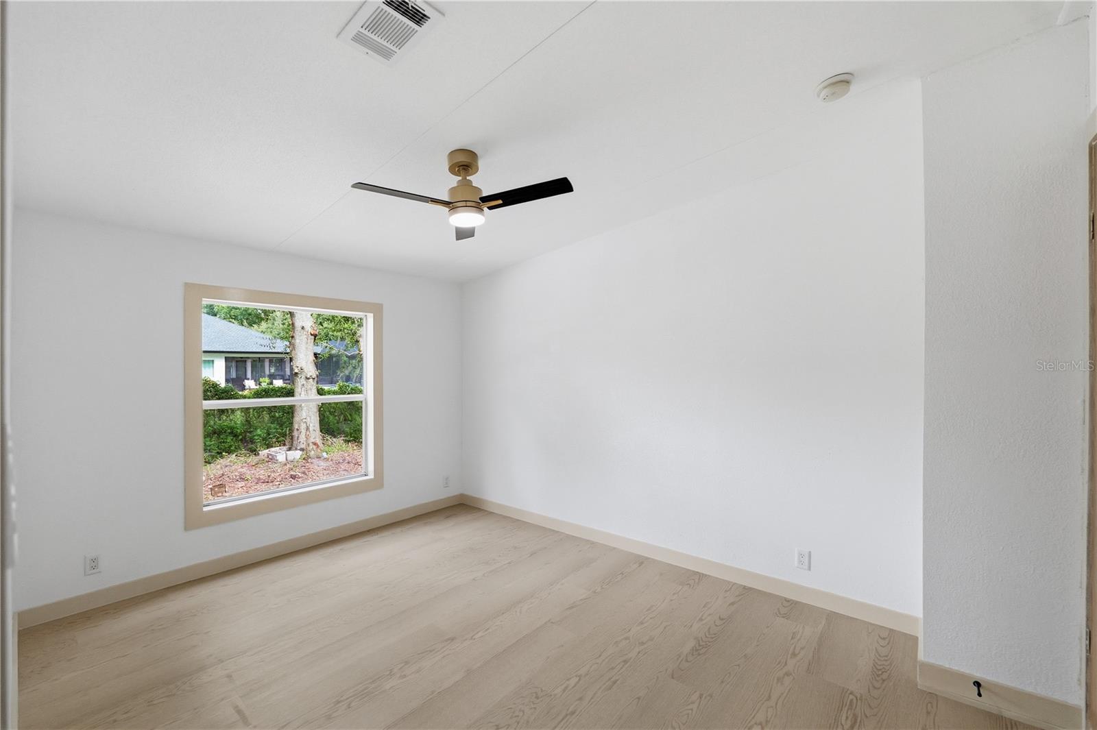 8726 N MEADOWVIEW CIR — photo 20