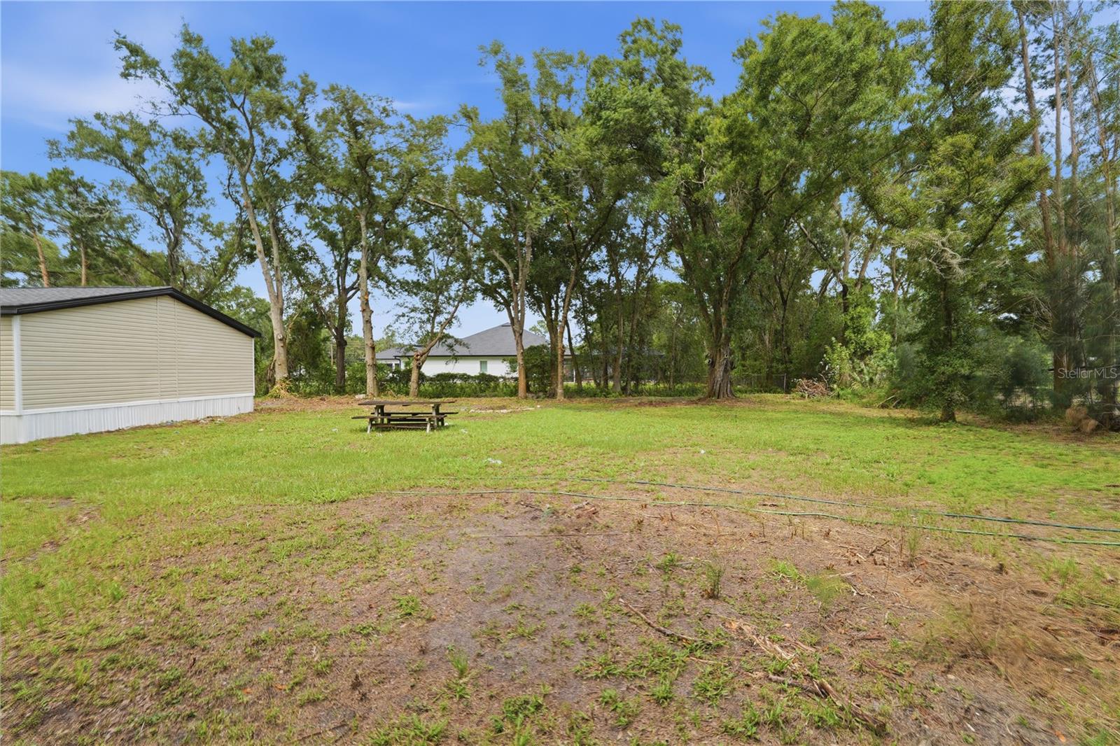 8726 N MEADOWVIEW CIR — photo 31