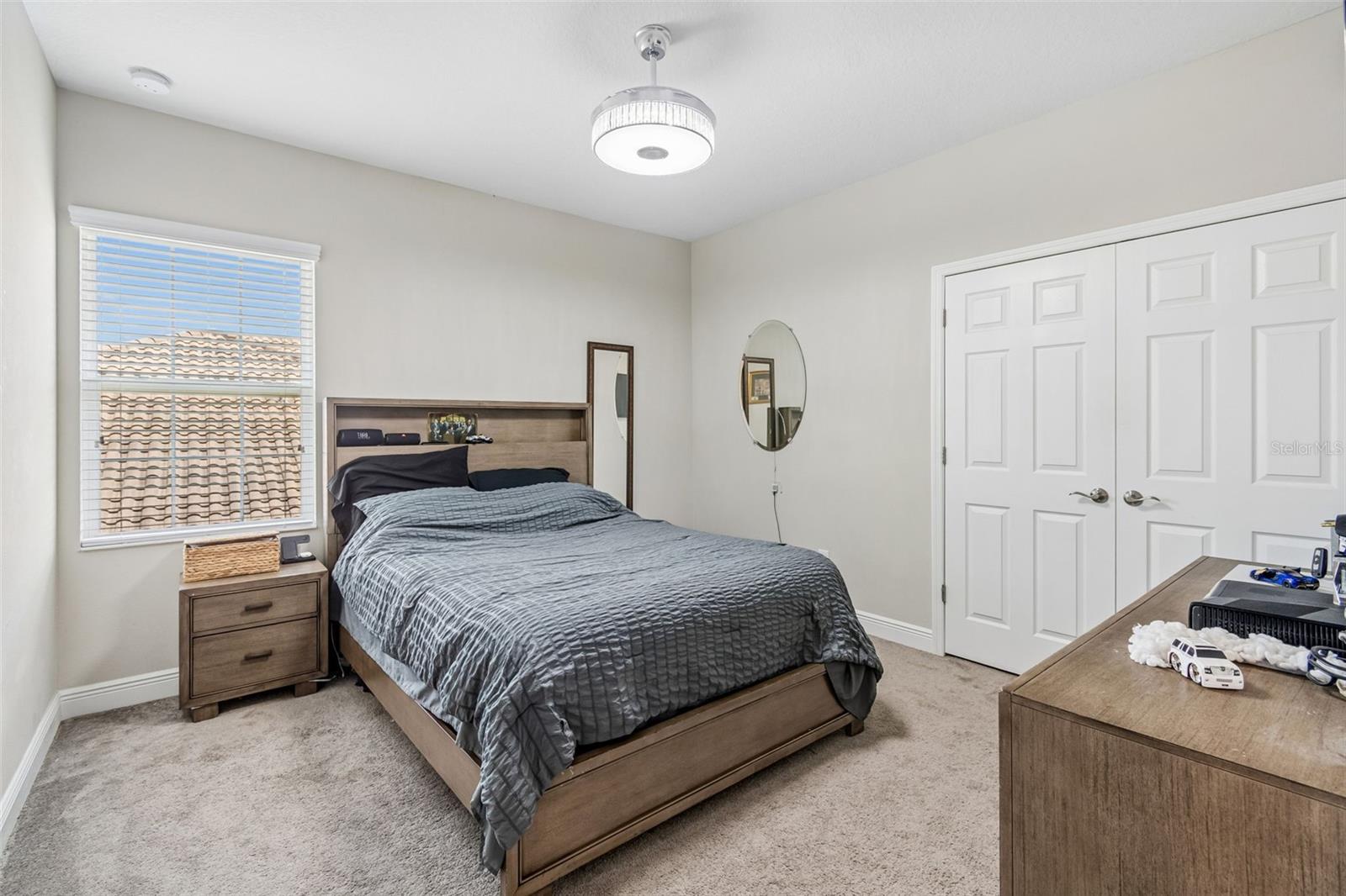 10597 MEADOWRUN DR — photo 43