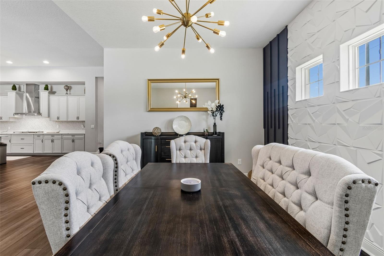 10597 MEADOWRUN DR — photo 26