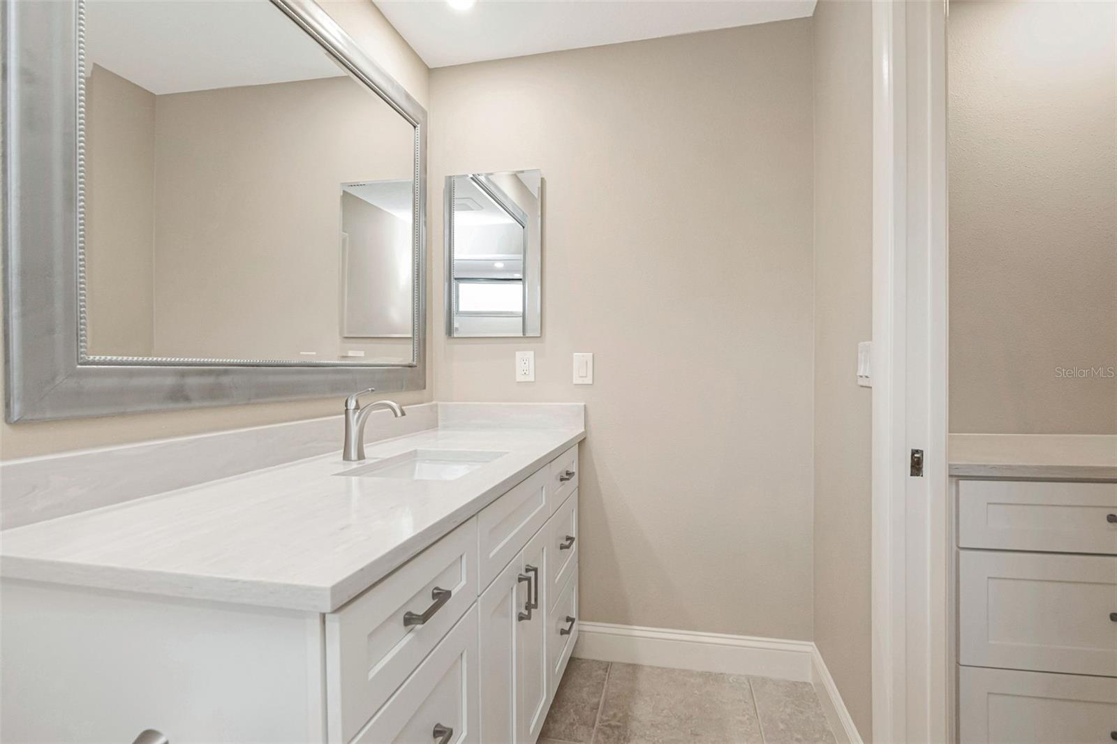 2958 DUNDEE DR — photo 40