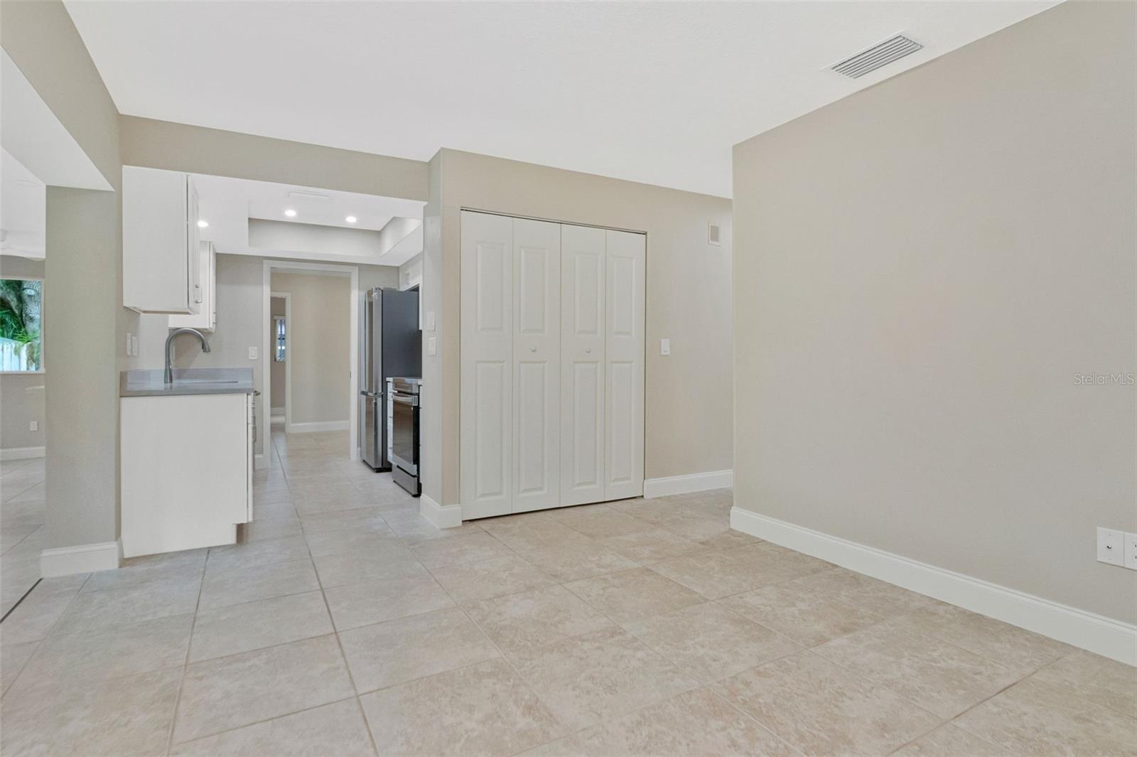 2958 DUNDEE DR — photo 23