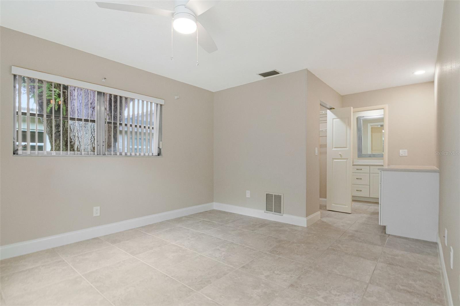 2958 DUNDEE DR — photo 33