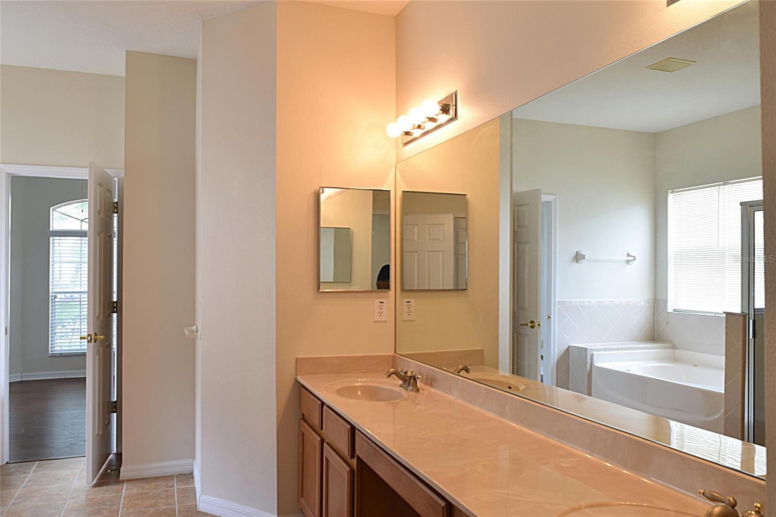 4222 BALINGTON DR — photo 26