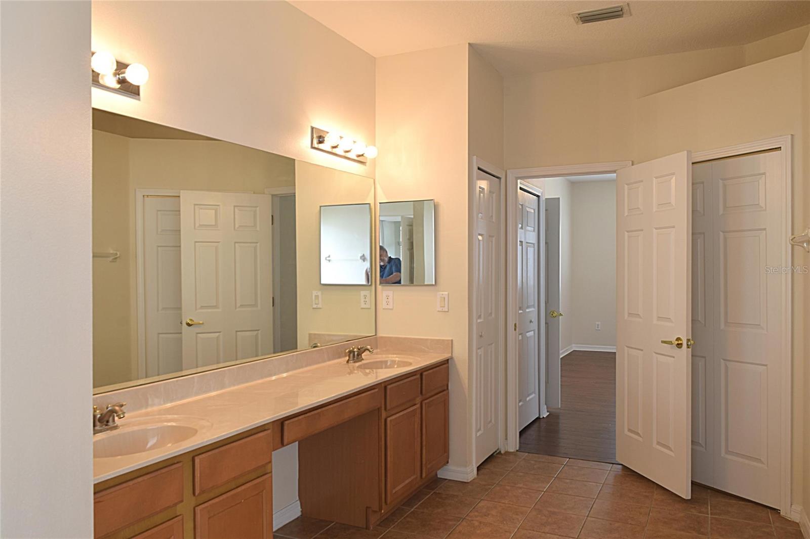 4222 BALINGTON DR — photo 27