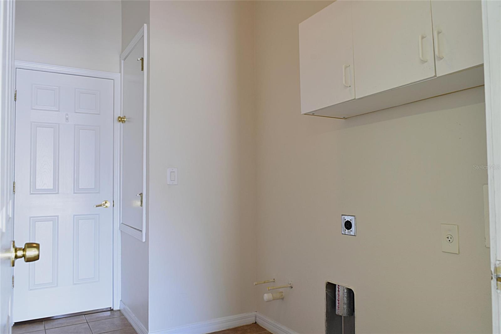 4222 BALINGTON DR — photo 33