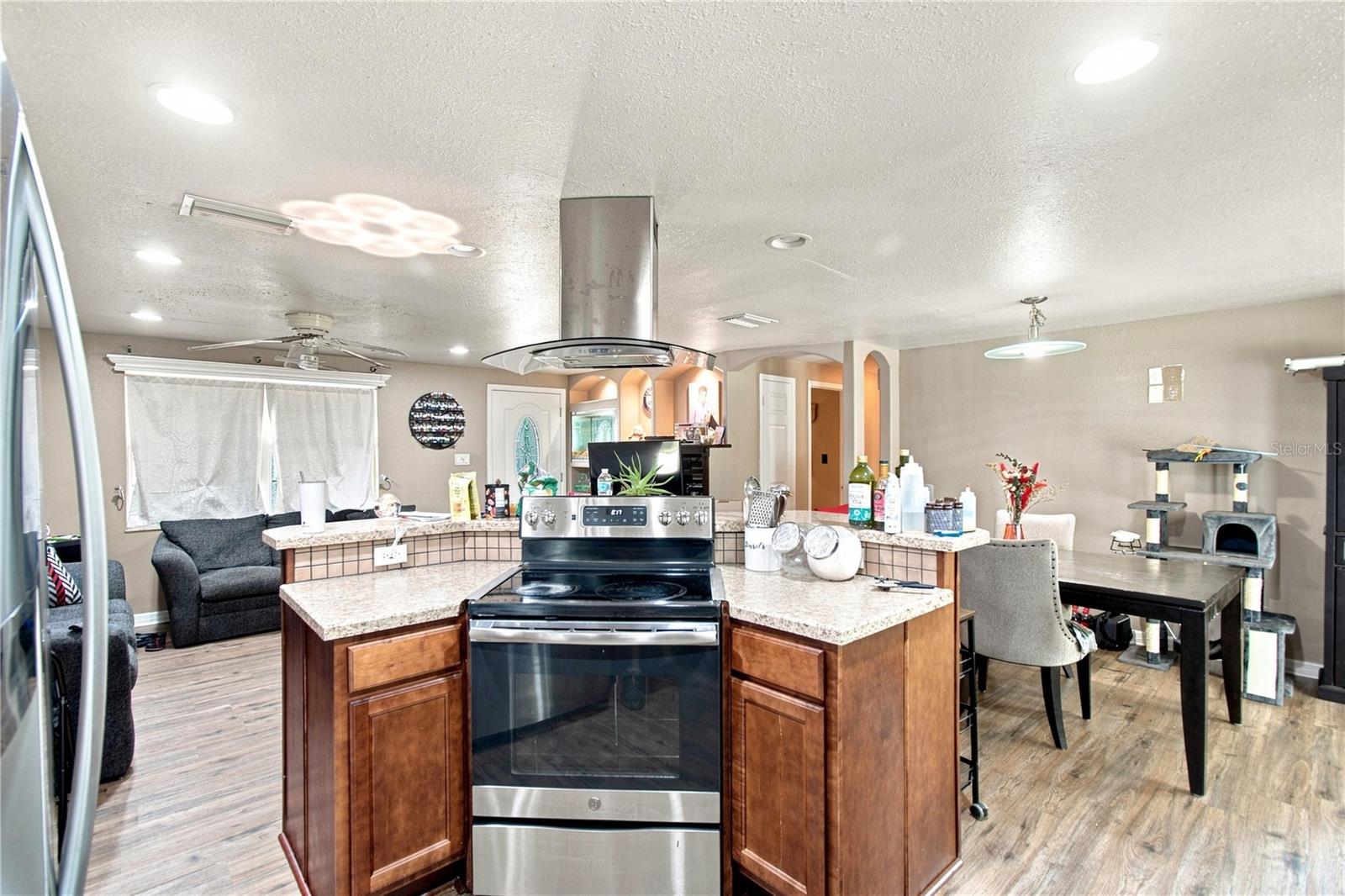 6929 BISHOP FRIER LN — photo 21