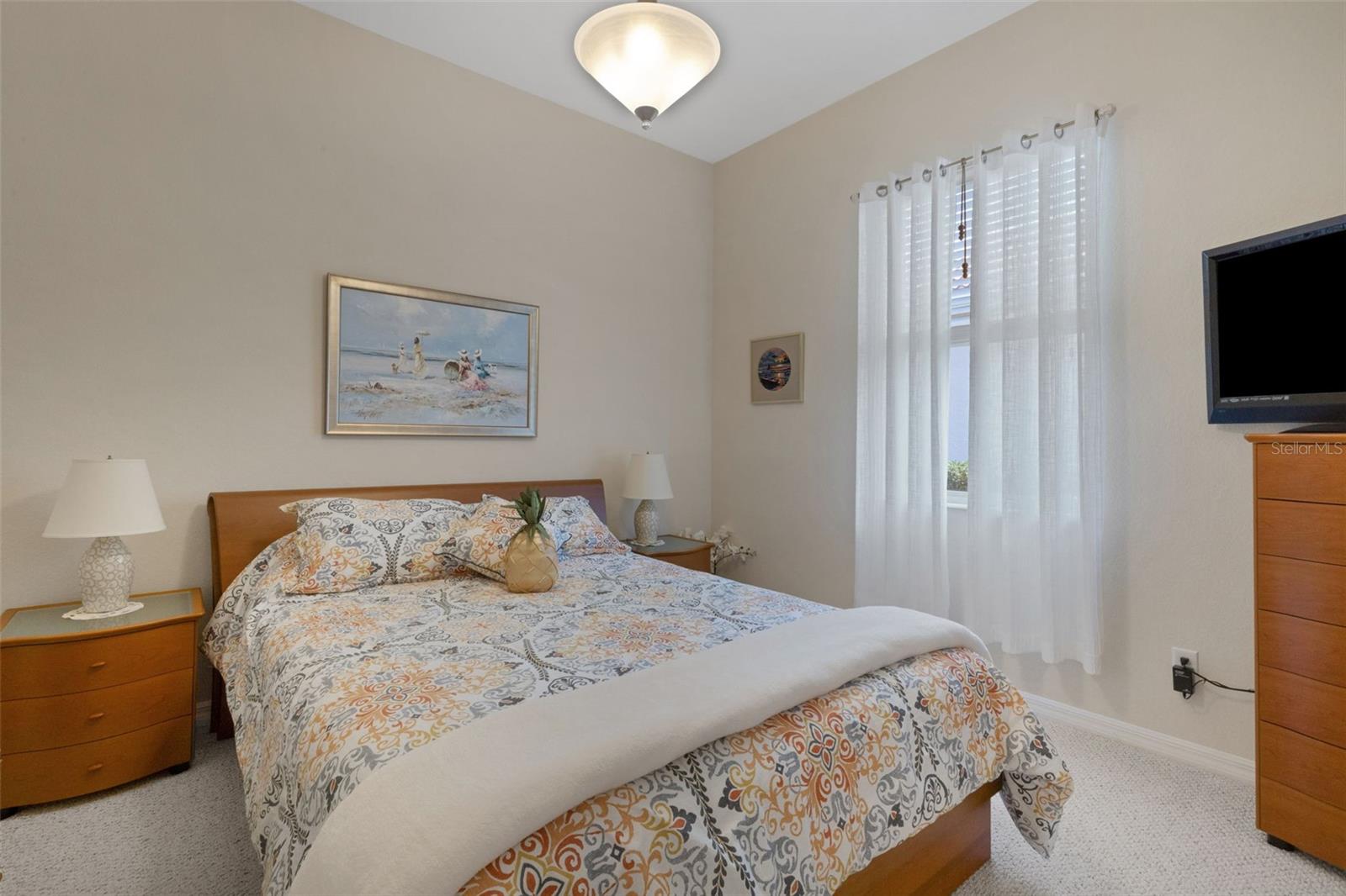 185 SAVONA WAY — photo 39