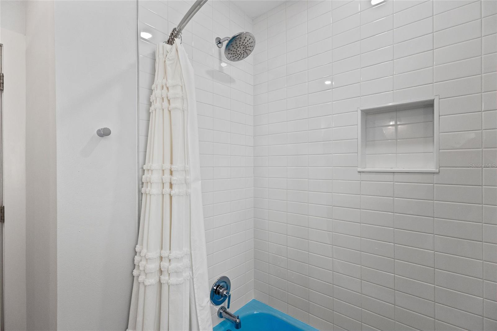 801 EDGEMERE LN — photo 21