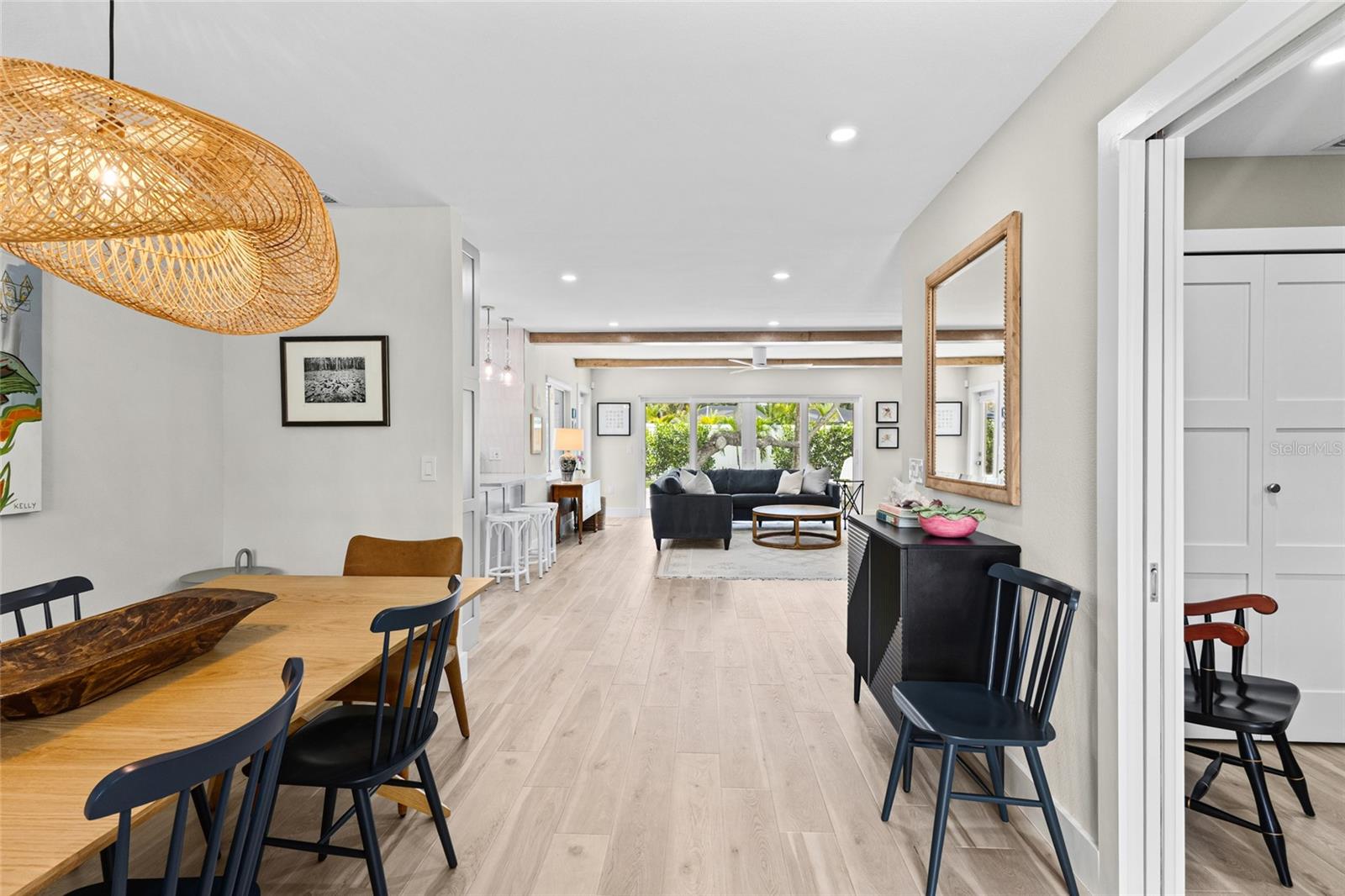 801 EDGEMERE LN — photo 2