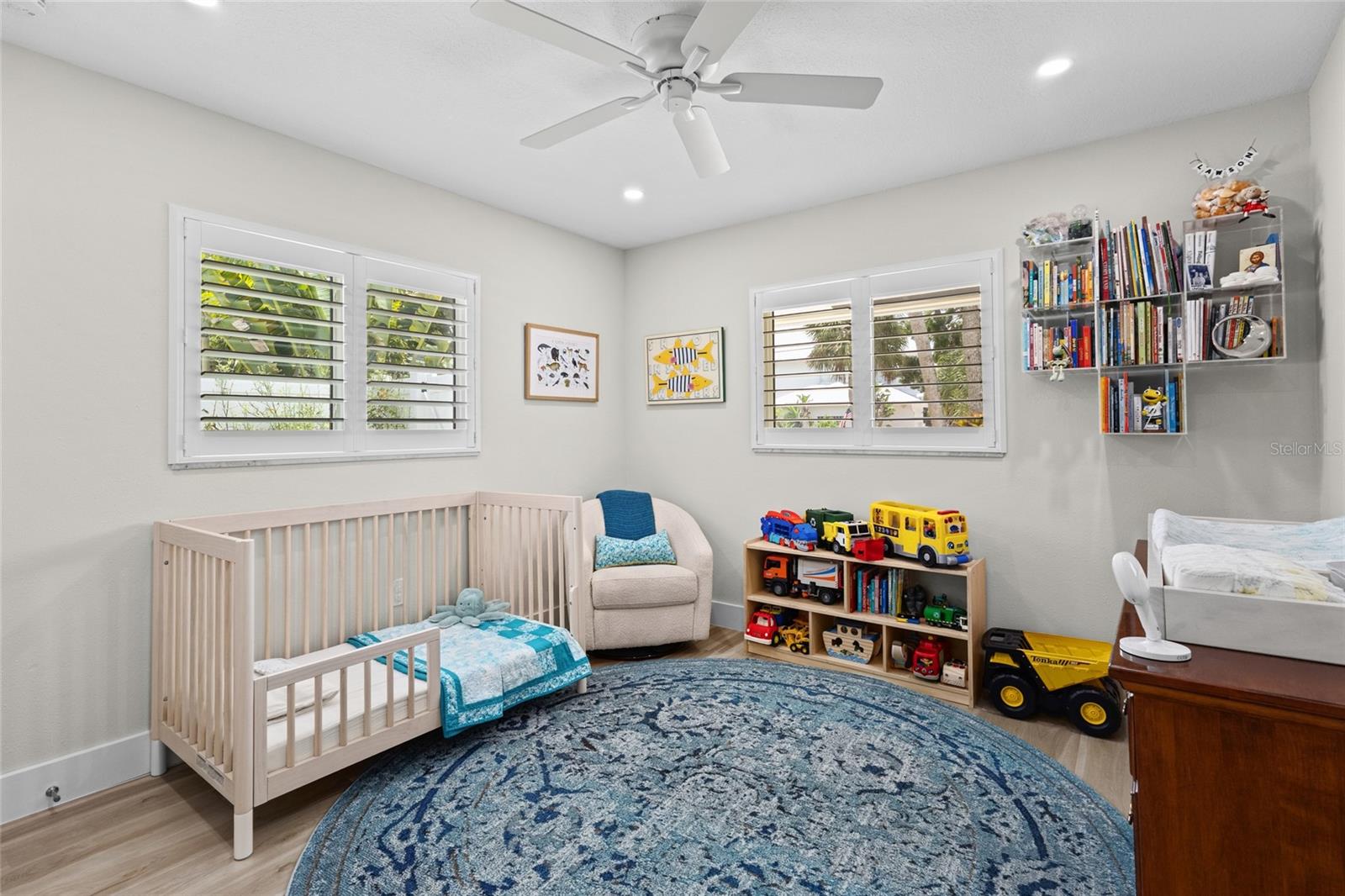 801 EDGEMERE LN — photo 19