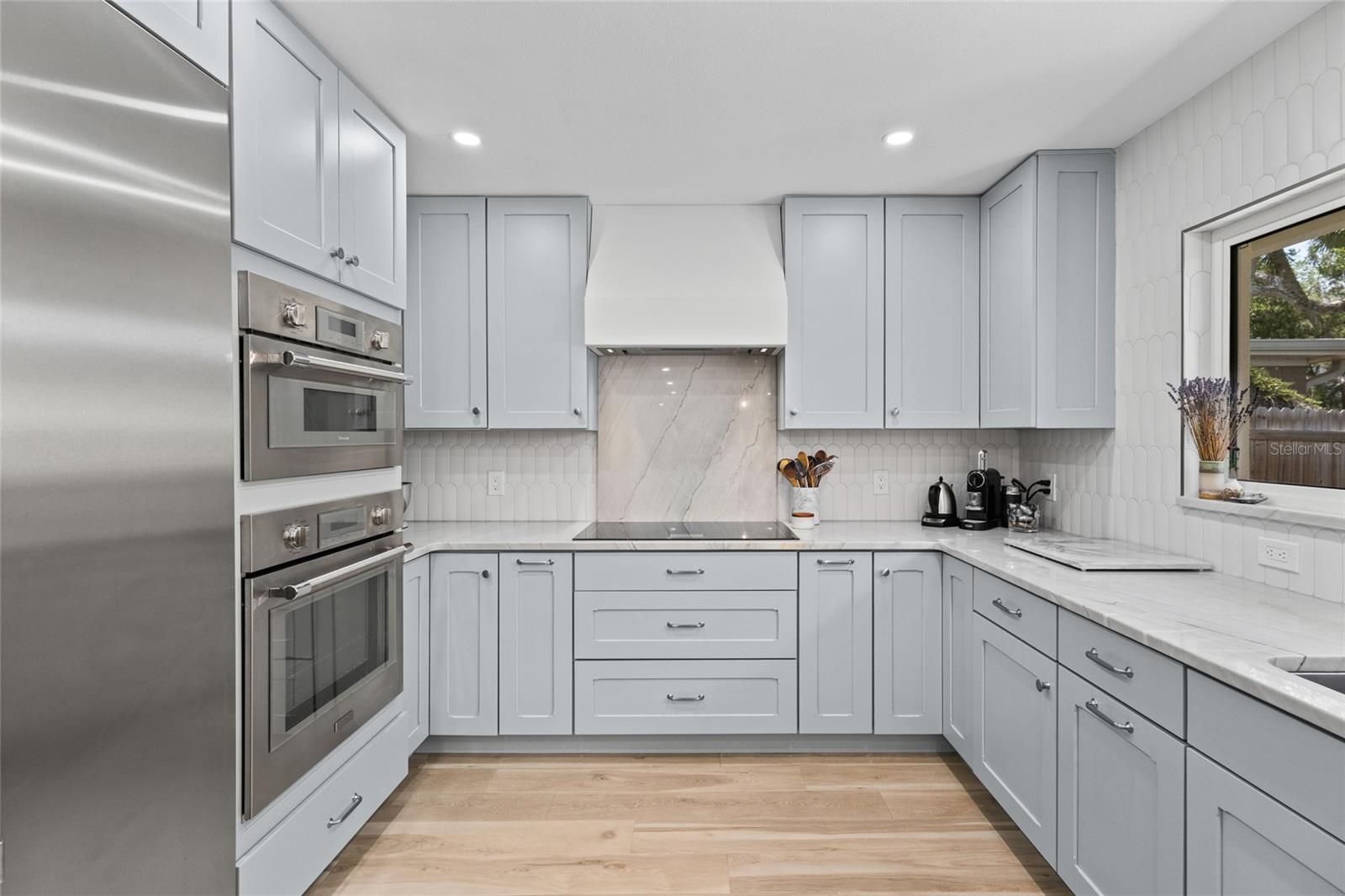 801 EDGEMERE LN — photo 12