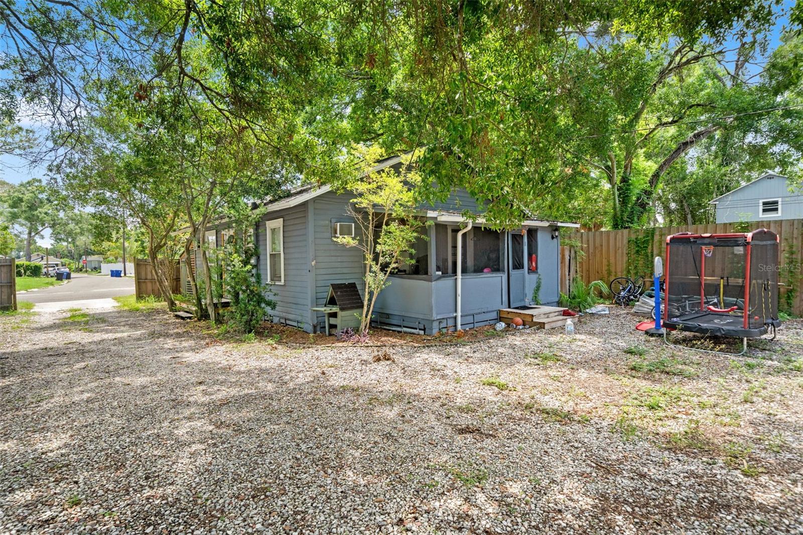 4834 TAYLOR ST N — photo 4