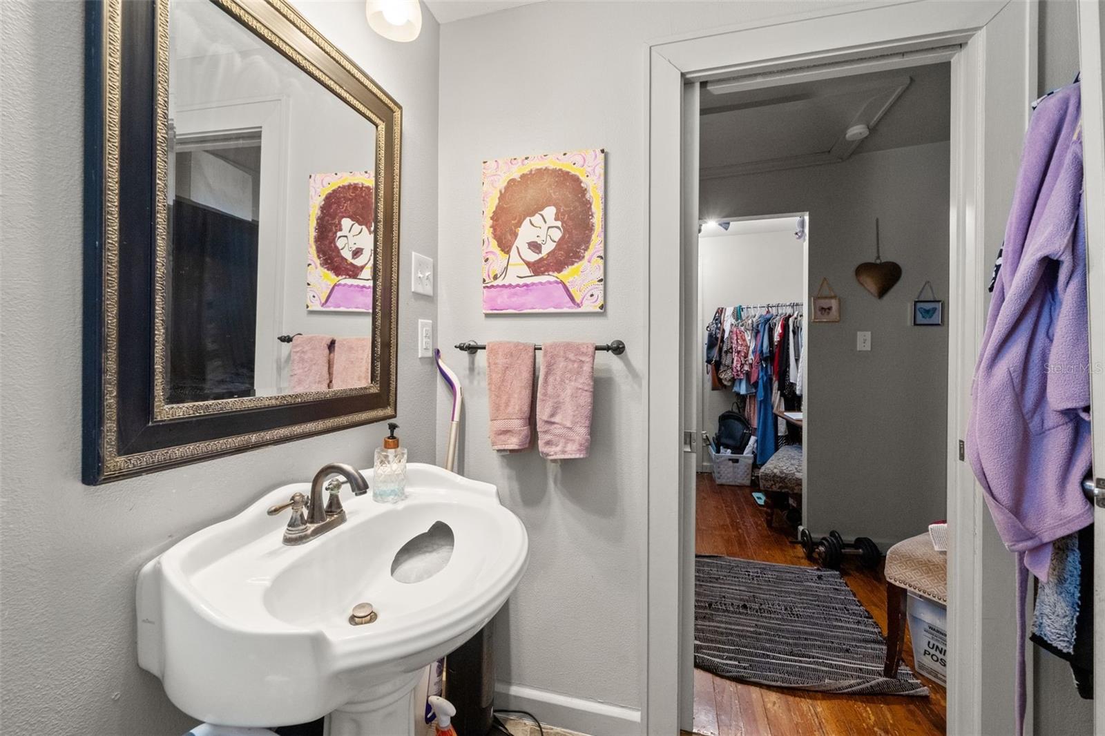 4834 TAYLOR ST N — photo 25