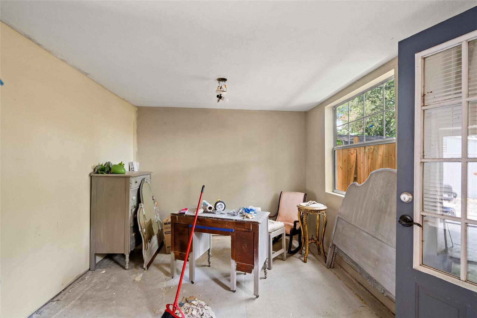 4834 TAYLOR ST N — photo 30