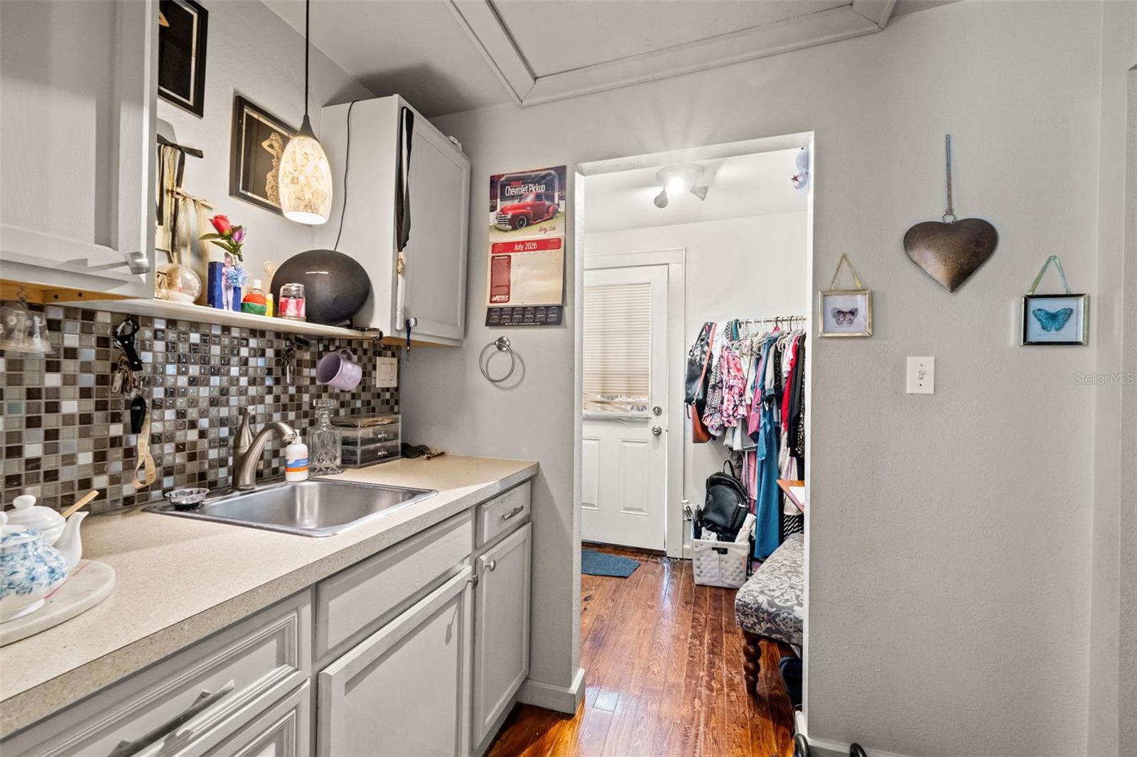 4834 TAYLOR ST N — photo 45