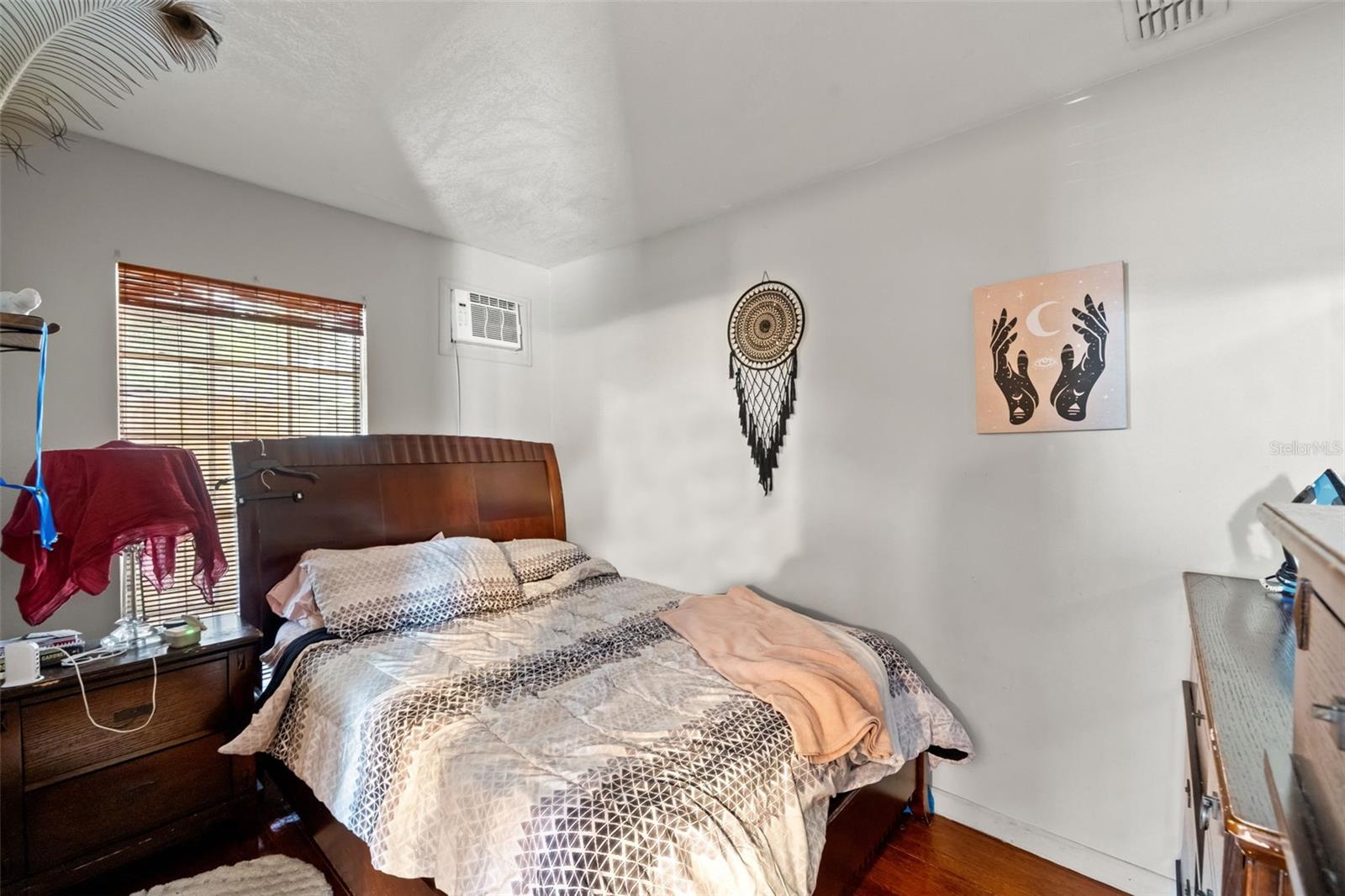 4834 TAYLOR ST N — photo 20