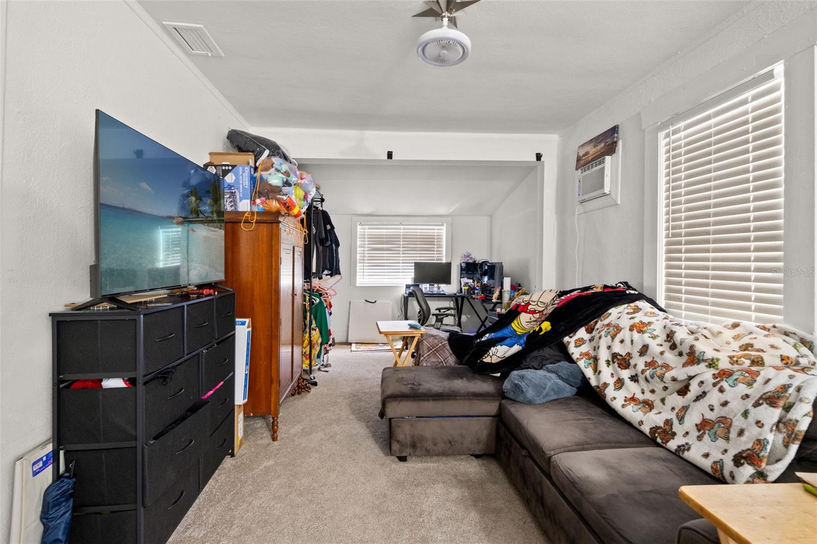 4834 TAYLOR ST N — photo 36
