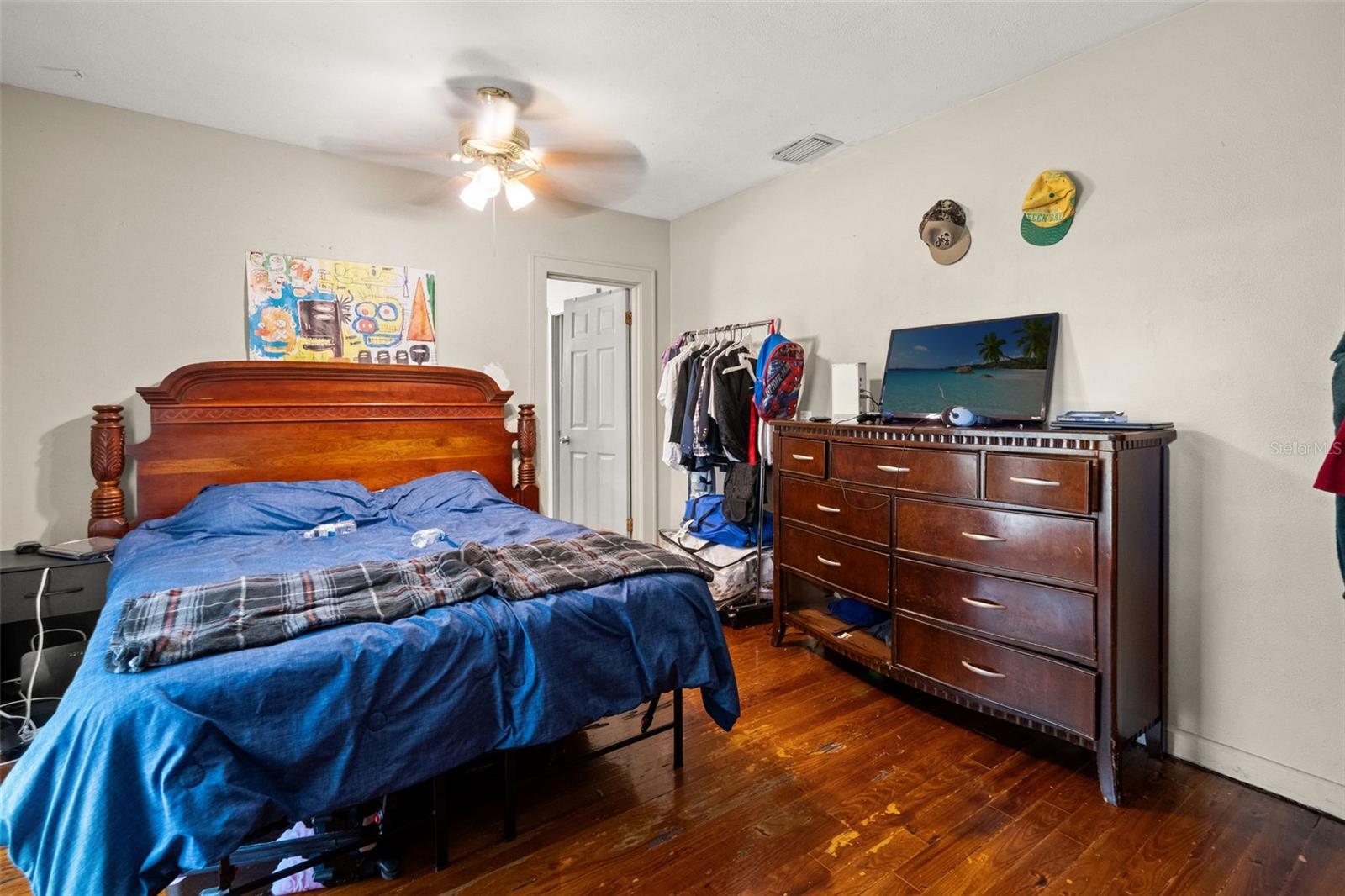 4834 TAYLOR ST N — photo 13