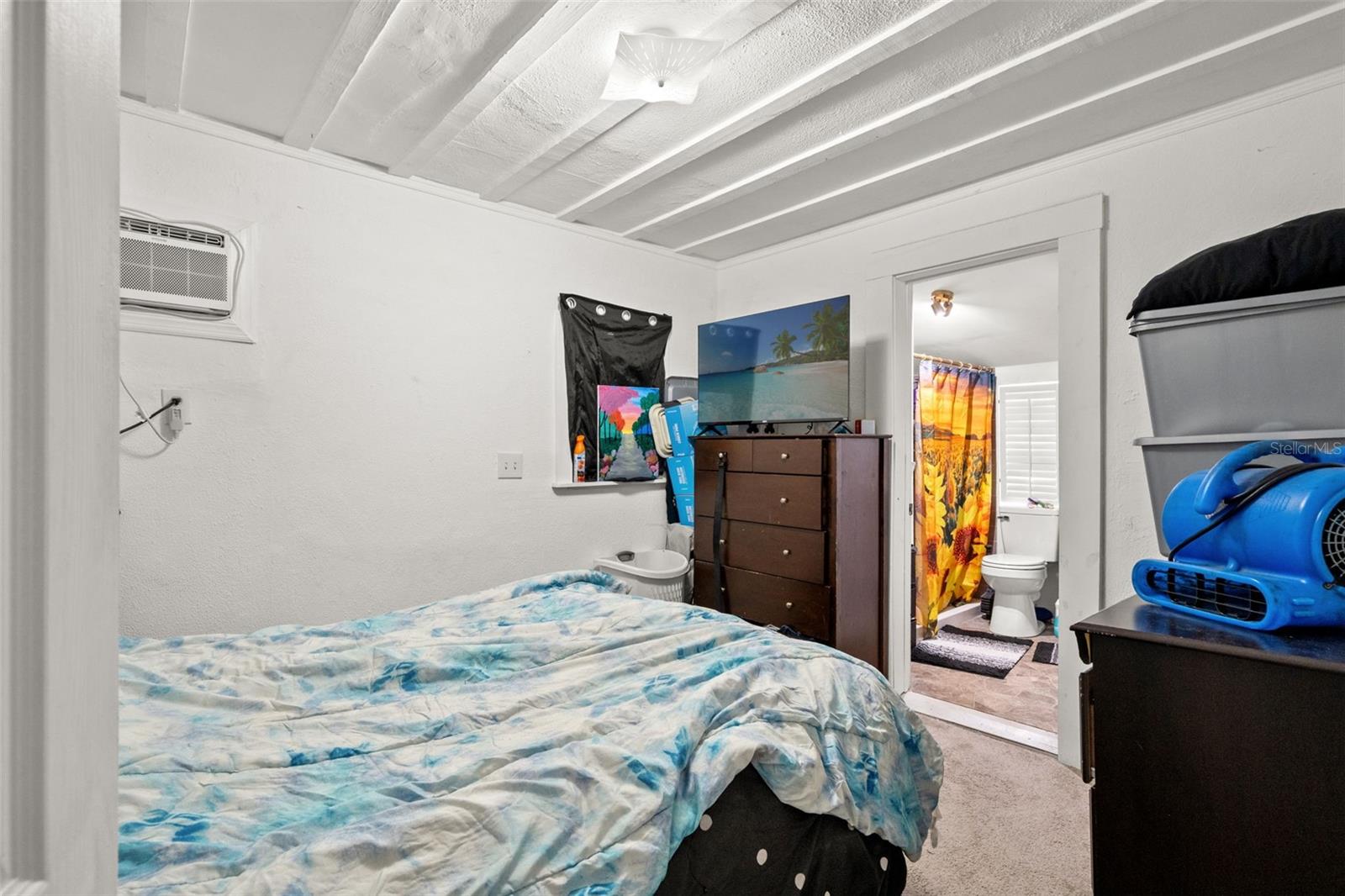 4834 TAYLOR ST N — photo 38
