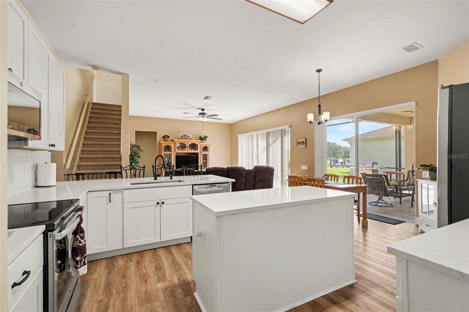 25741 RISEN STAR DR — photo 2
