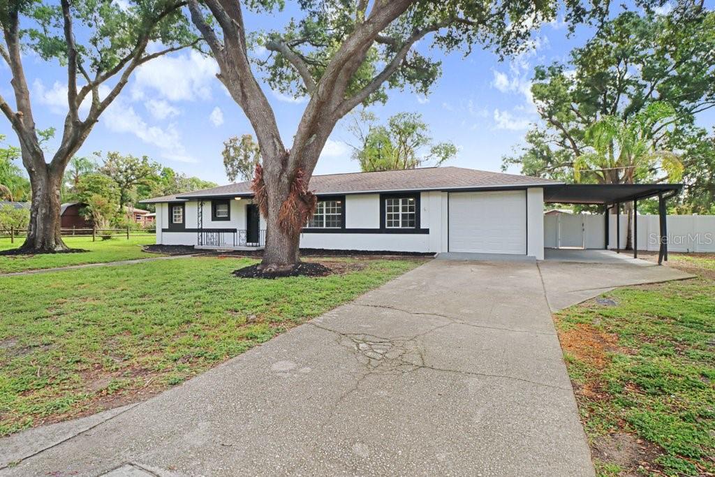 12113 MIDLAKE DR — photo 4
