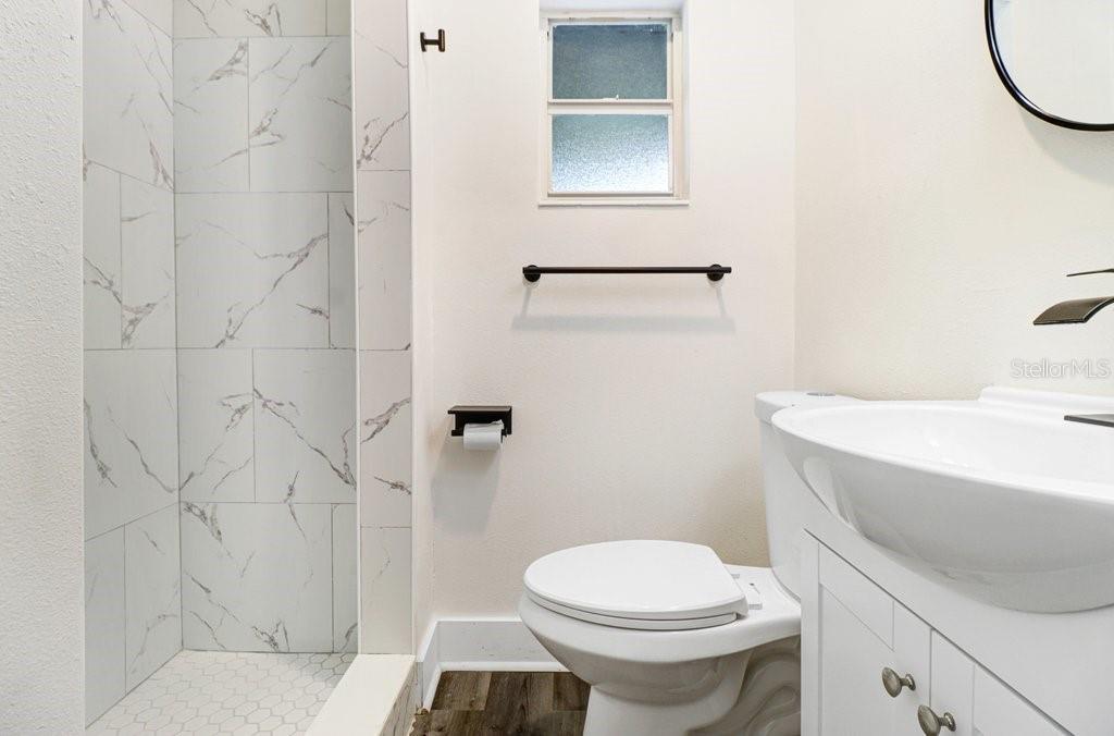12113 MIDLAKE DR — photo 26
