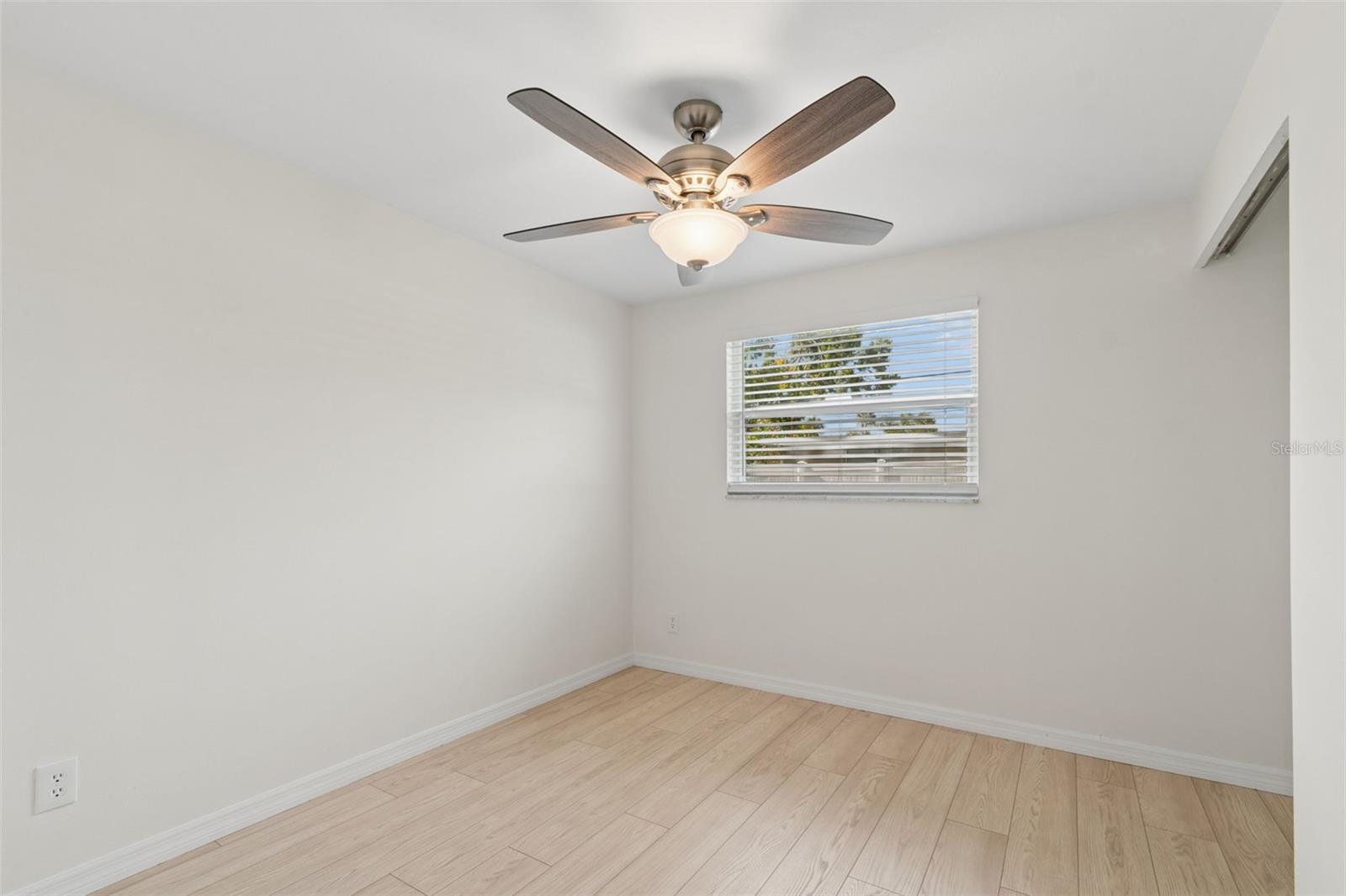 8672 78TH PL — photo 19