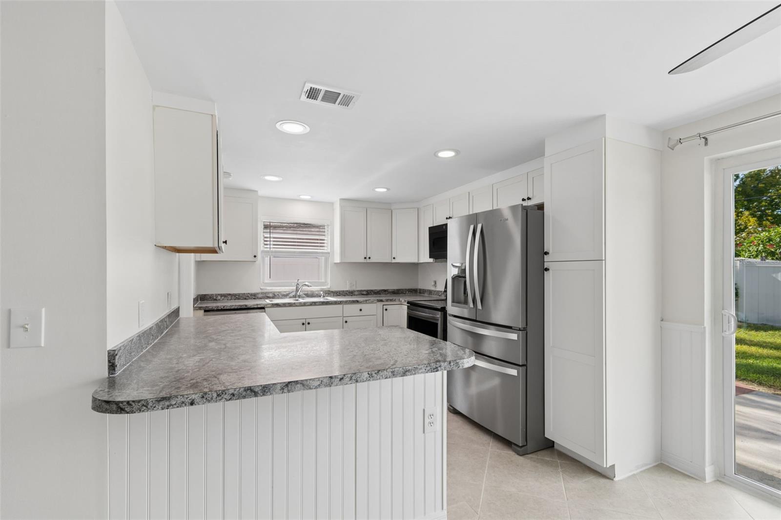8672 78TH PL — photo 13