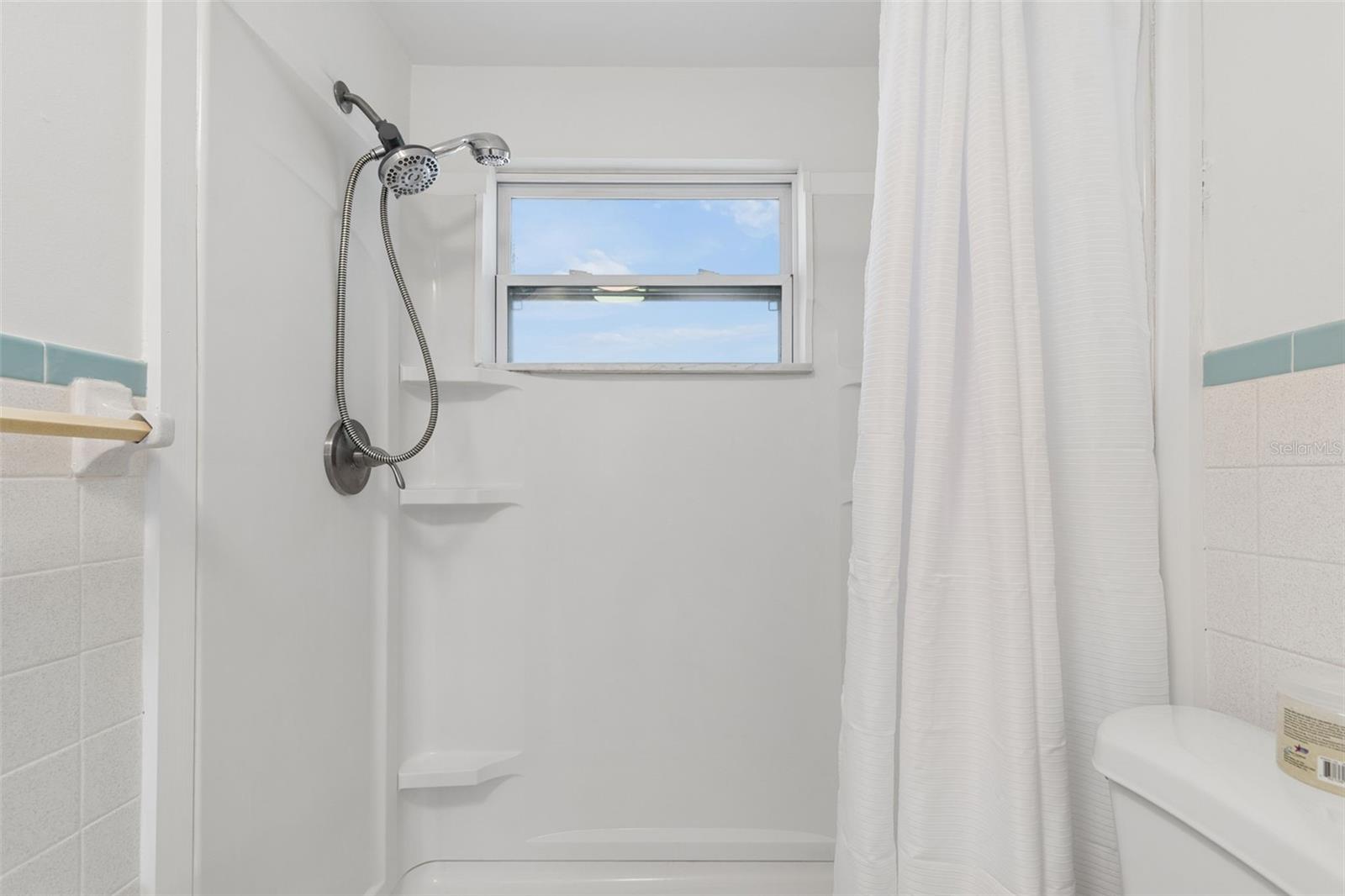 8672 78TH PL — photo 25