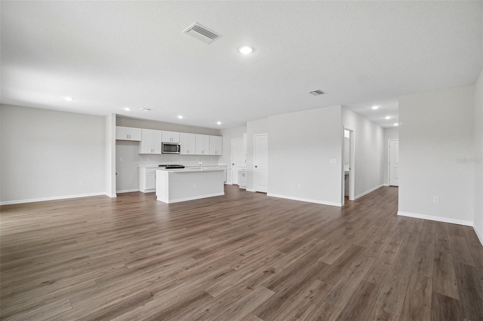 36564 SAGEMOOR DR — photo 19