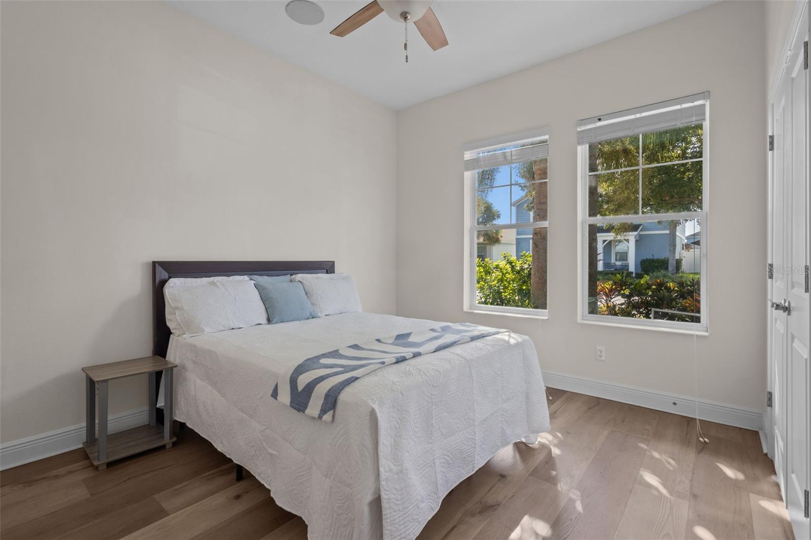 2515 PORTICO ST — photo 23