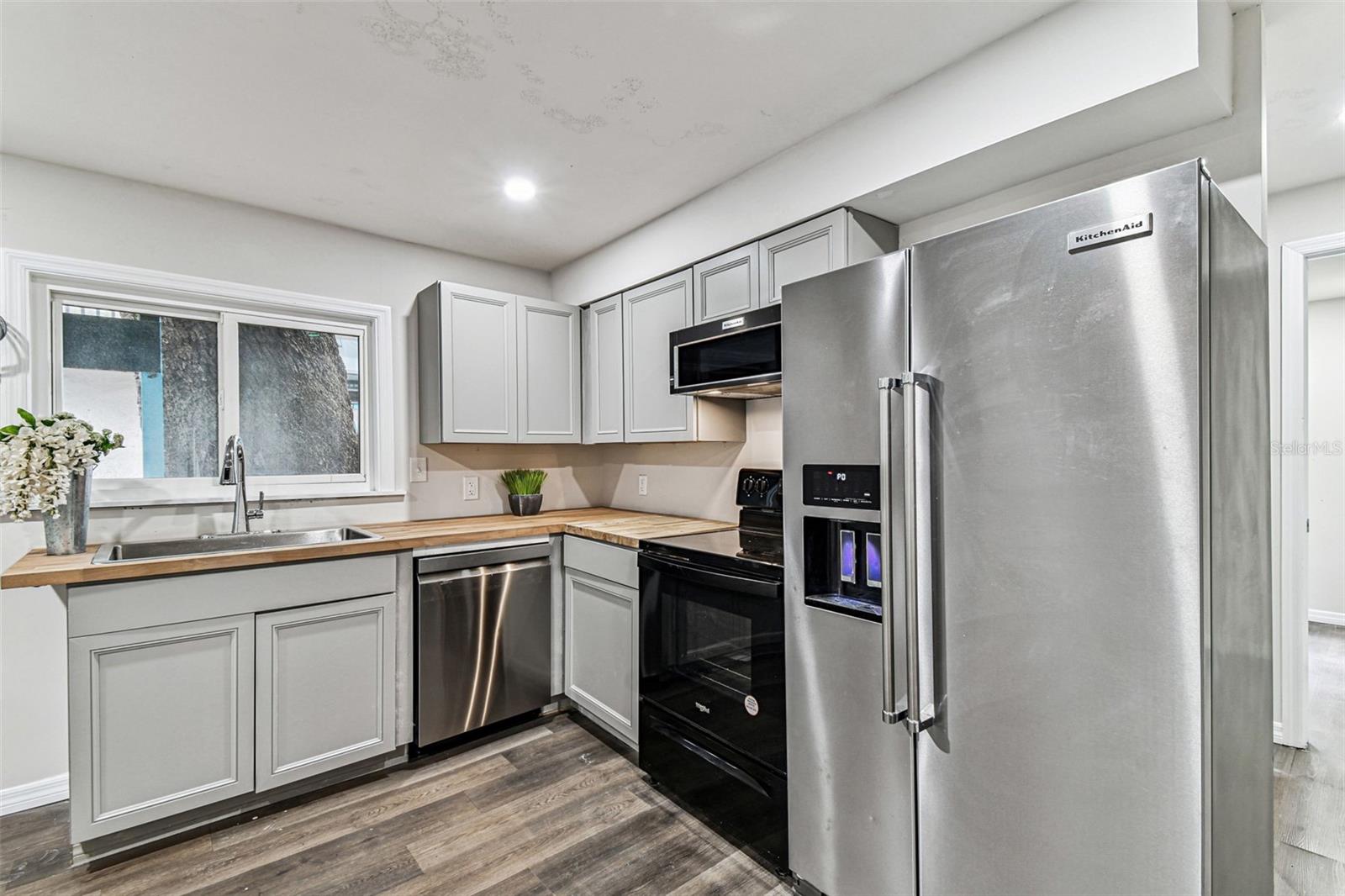 1006 E 26TH AVE #1 — photo 37