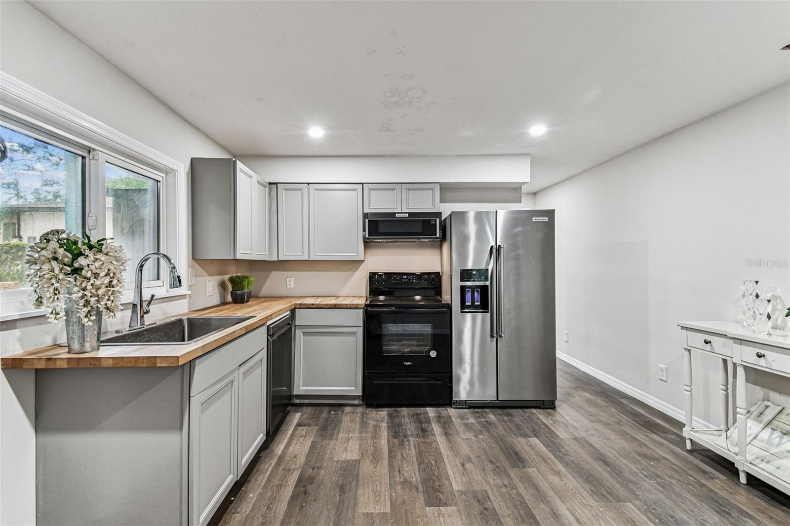 1006 E 26TH AVE #1 — photo 35