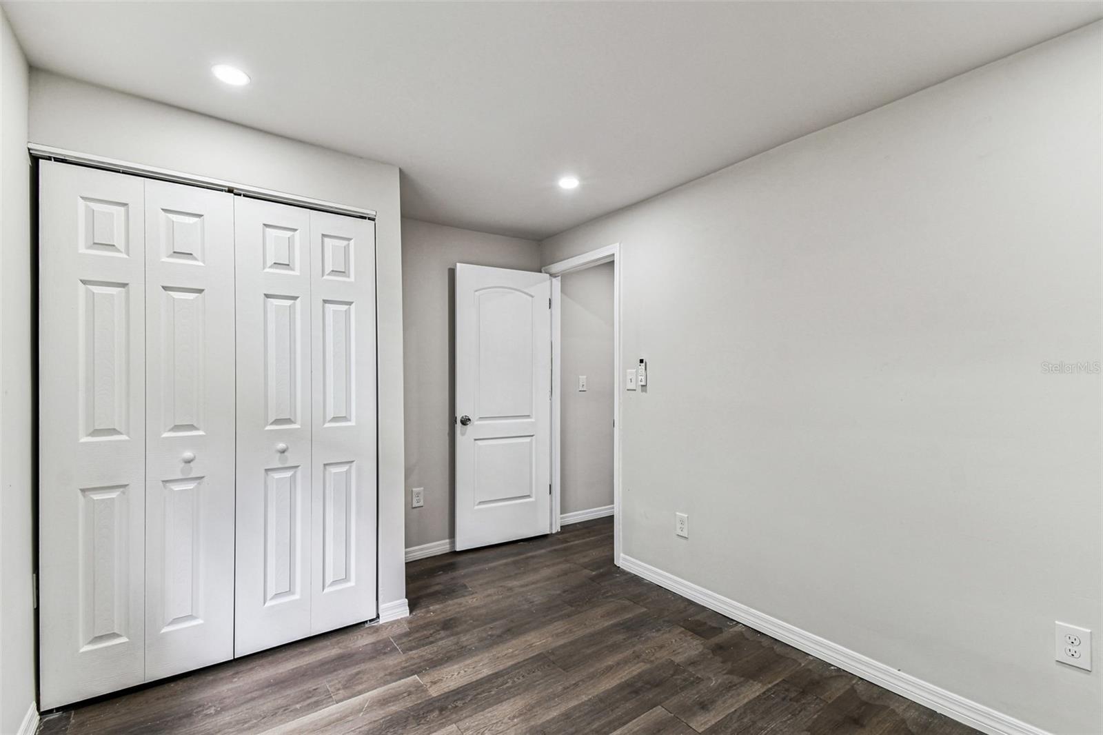 1006 E 26TH AVE #1 — photo 47