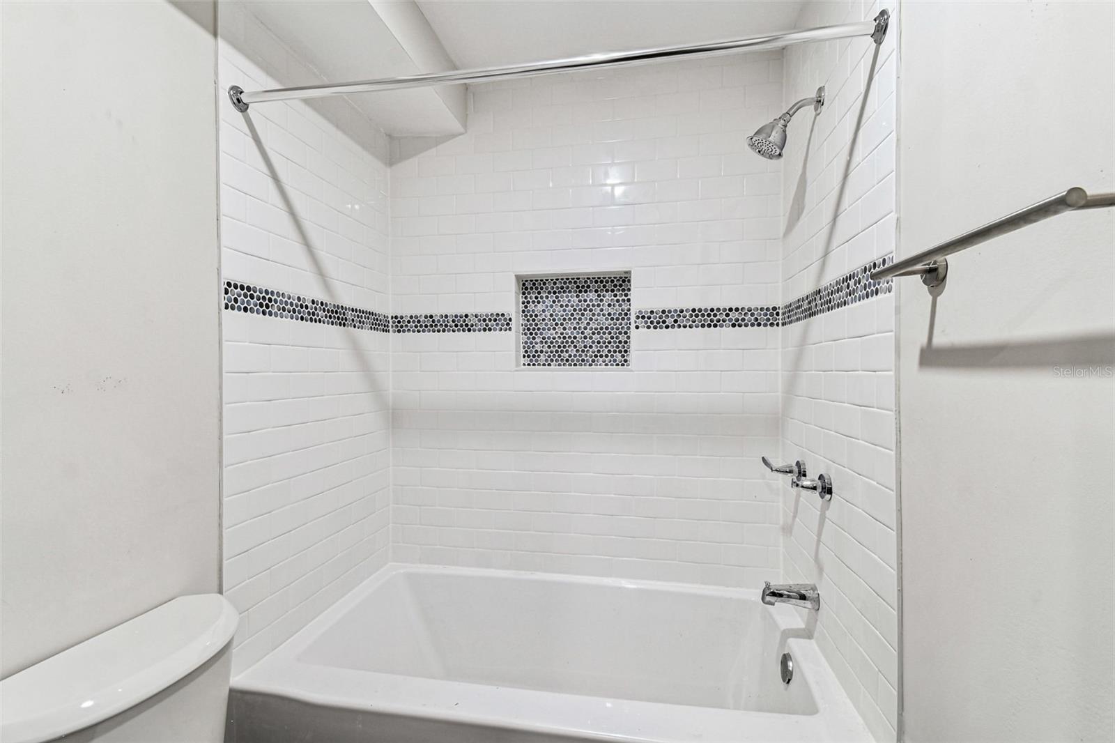 1006 E 26TH AVE #1 — photo 43
